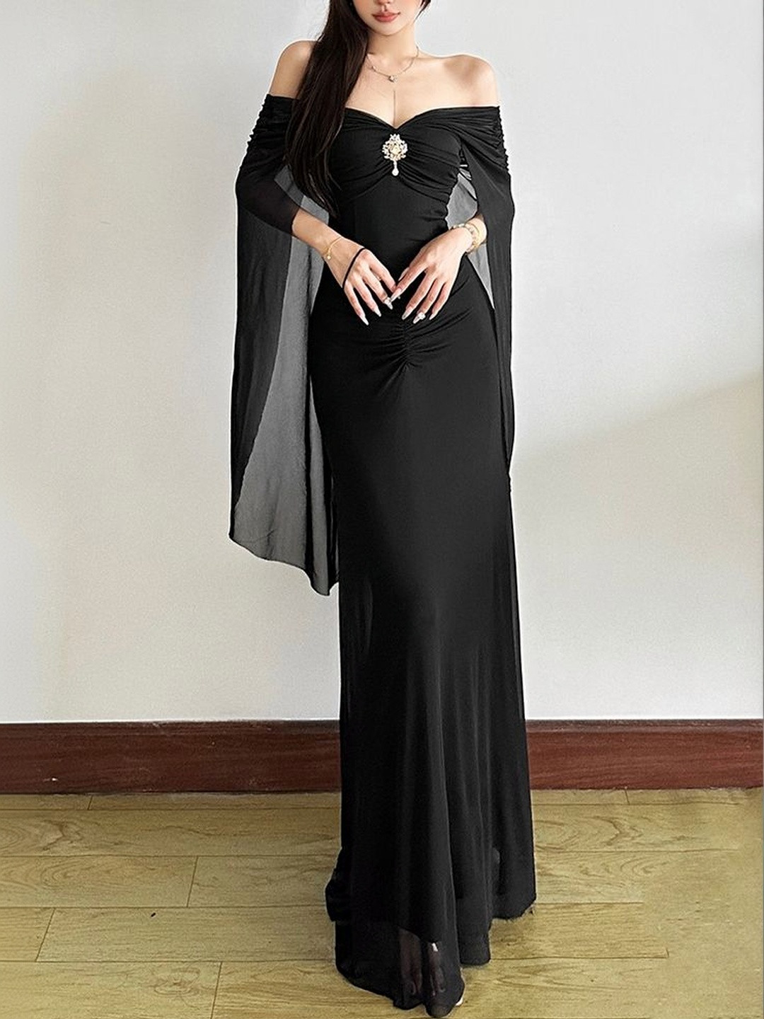 LULU & SKY Off-Shoulder Cape Sleeve Sheath Maxi Dress