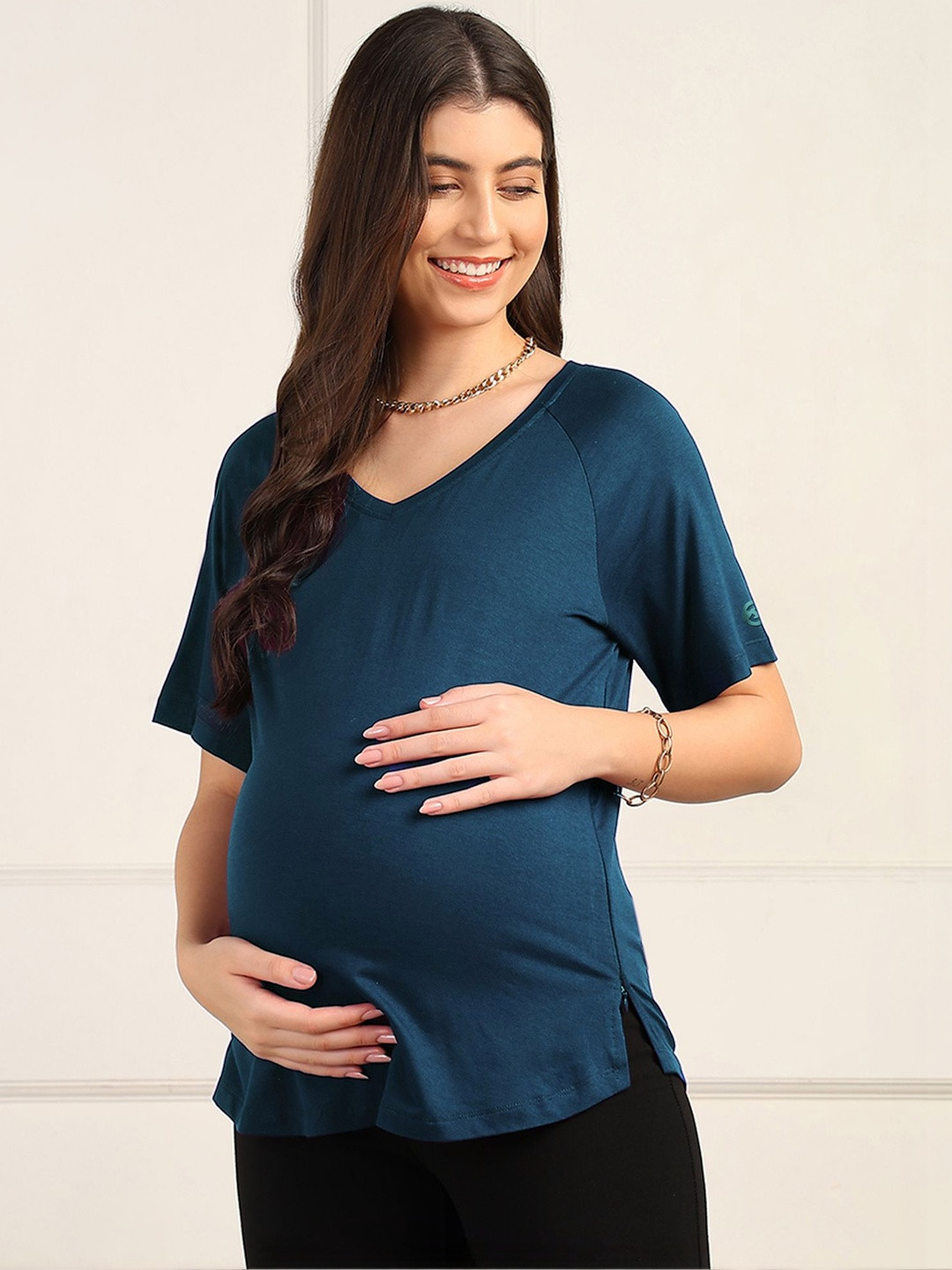 House Of Zelena Women V-Neck Maternity Side Zip Nursing Top