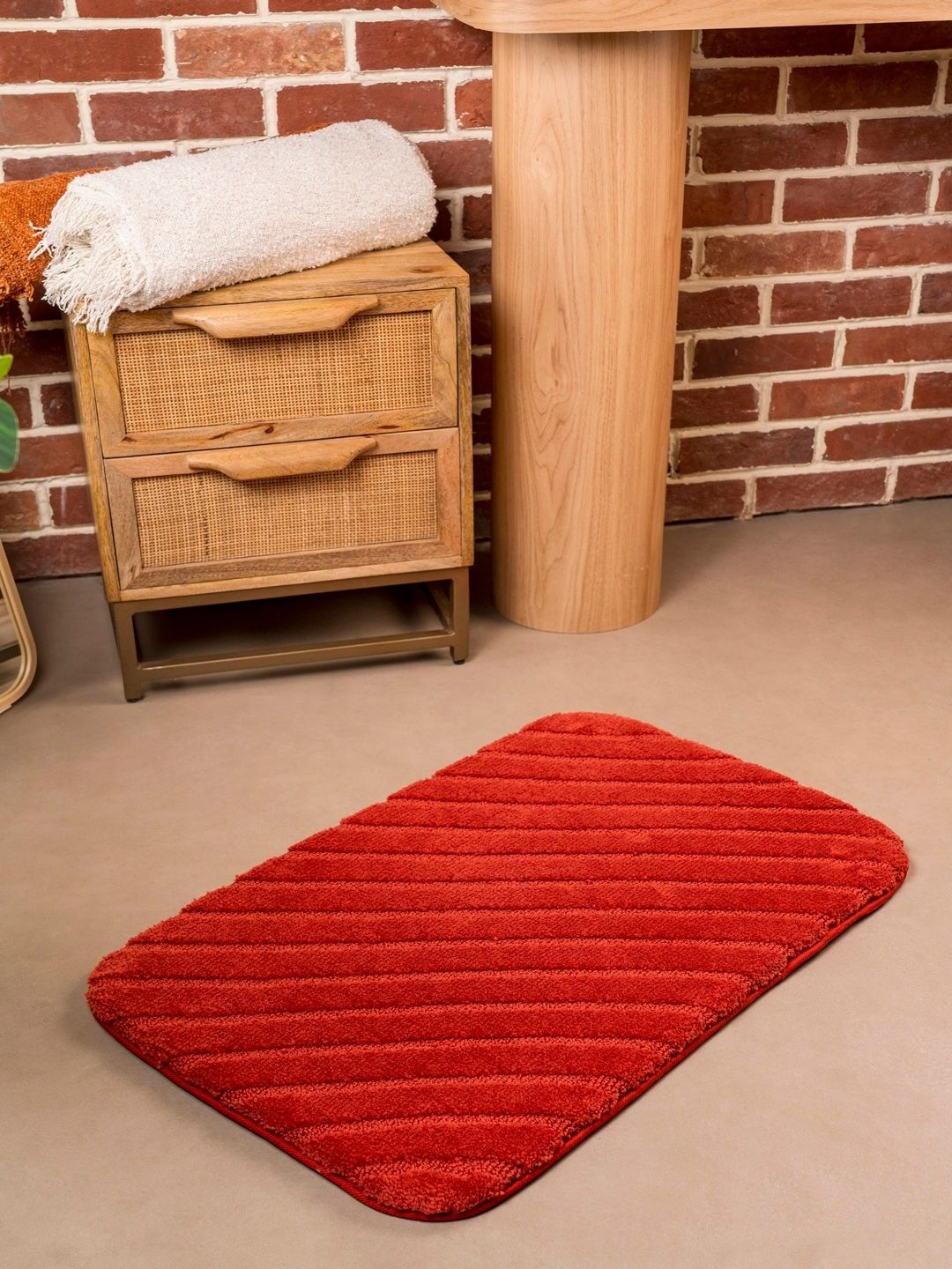 RALIA HOMES The Tide Velora Red 2200 GSM Anti-Skid Bath Rugs