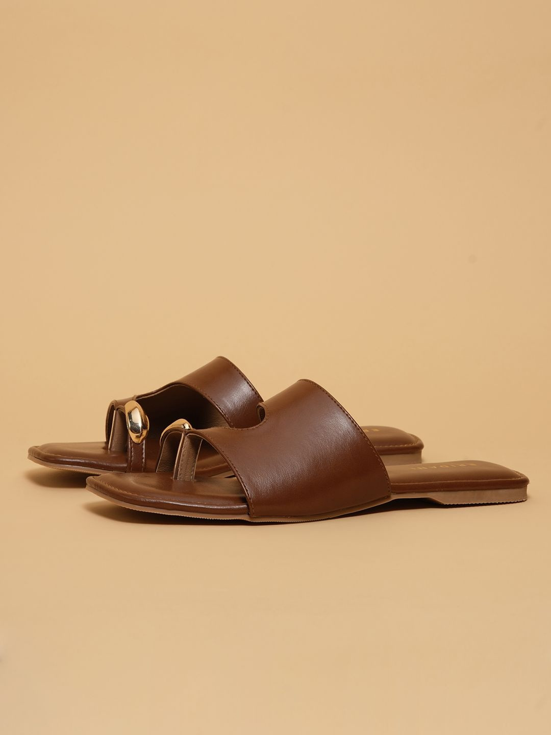 ERIDANI Women Solid One Toe Flats