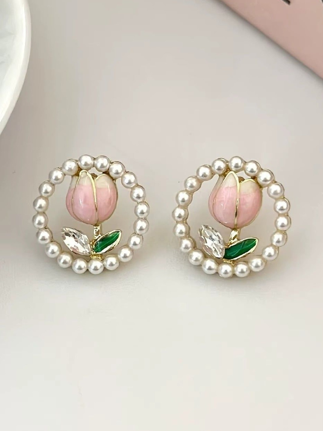 Tiso Circular Studs Earrings