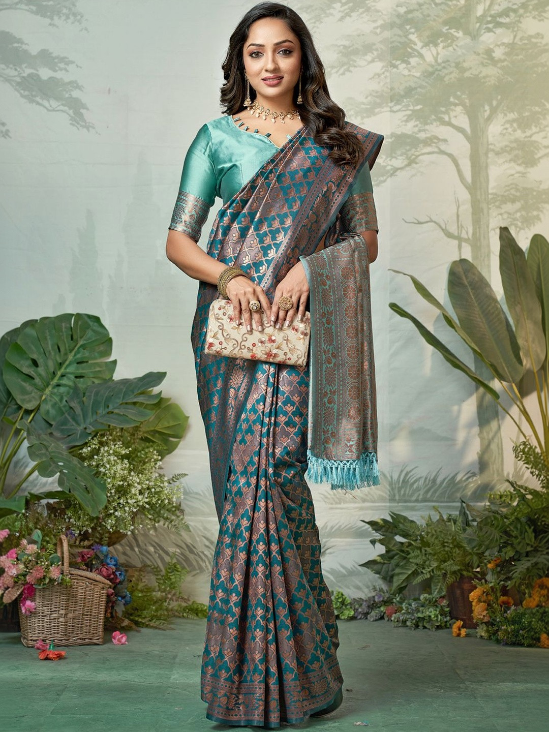 SURUKH Ethnic Motifs Zari Silk Blend Banarasi Saree