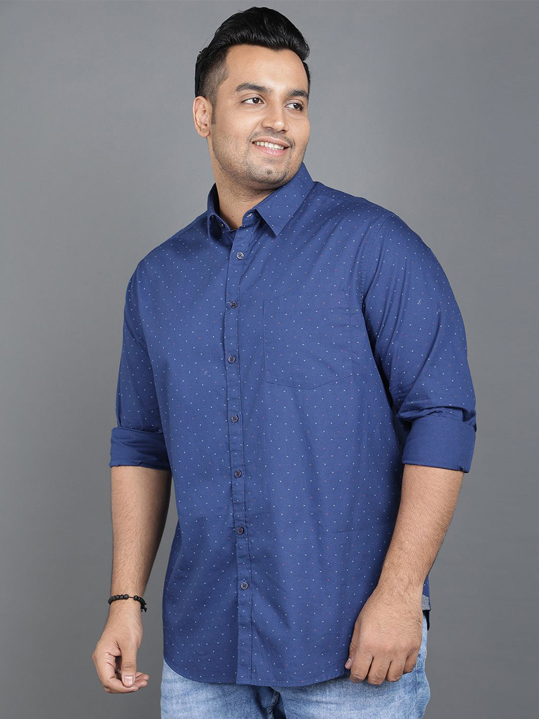 NEON CHILLIE Men Regular Fit Spread Collar Micro Ditsy Printed Cotton Casual Shirt