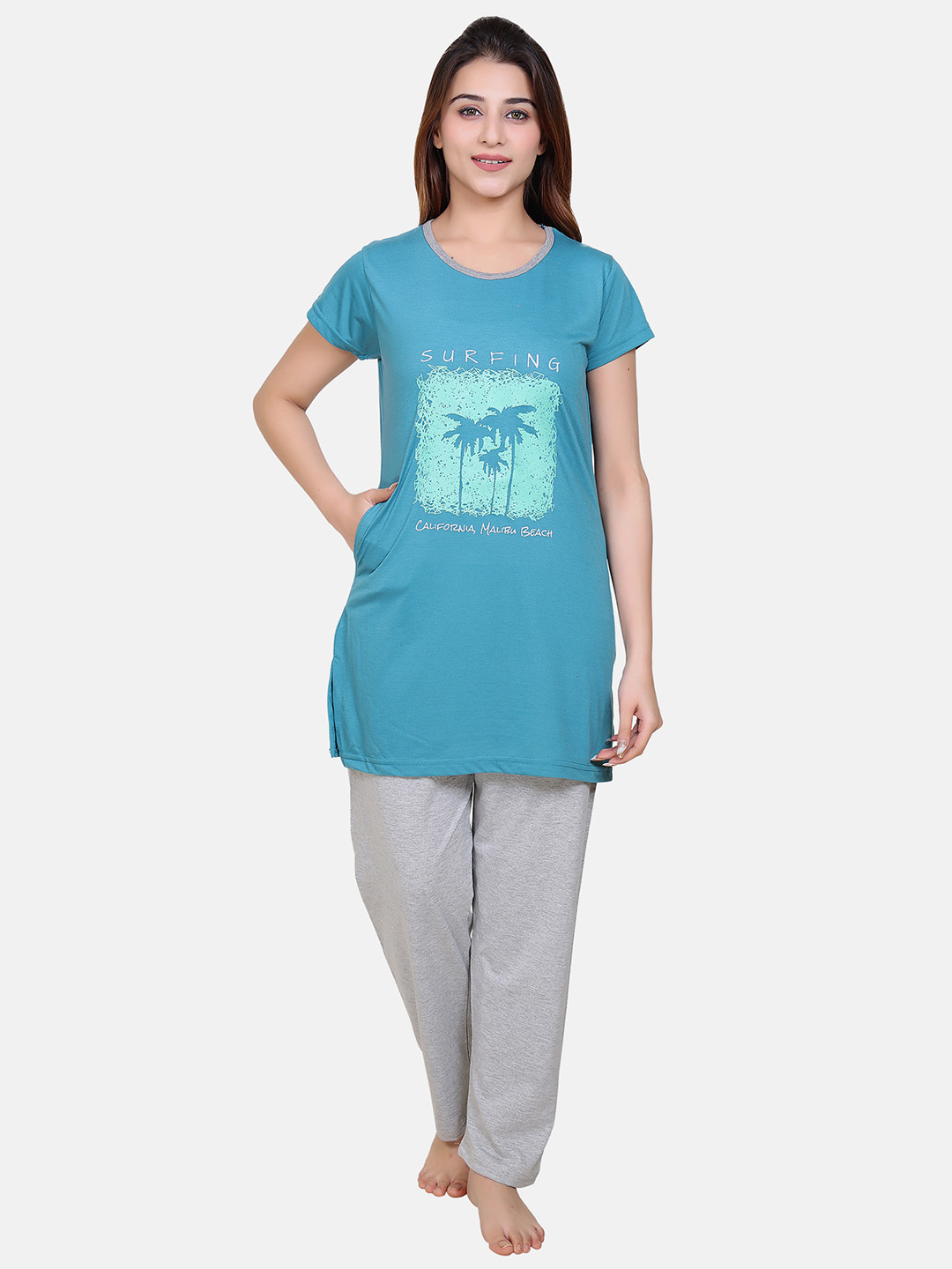 Divine Girl Women Printed Round Neck Night Suit