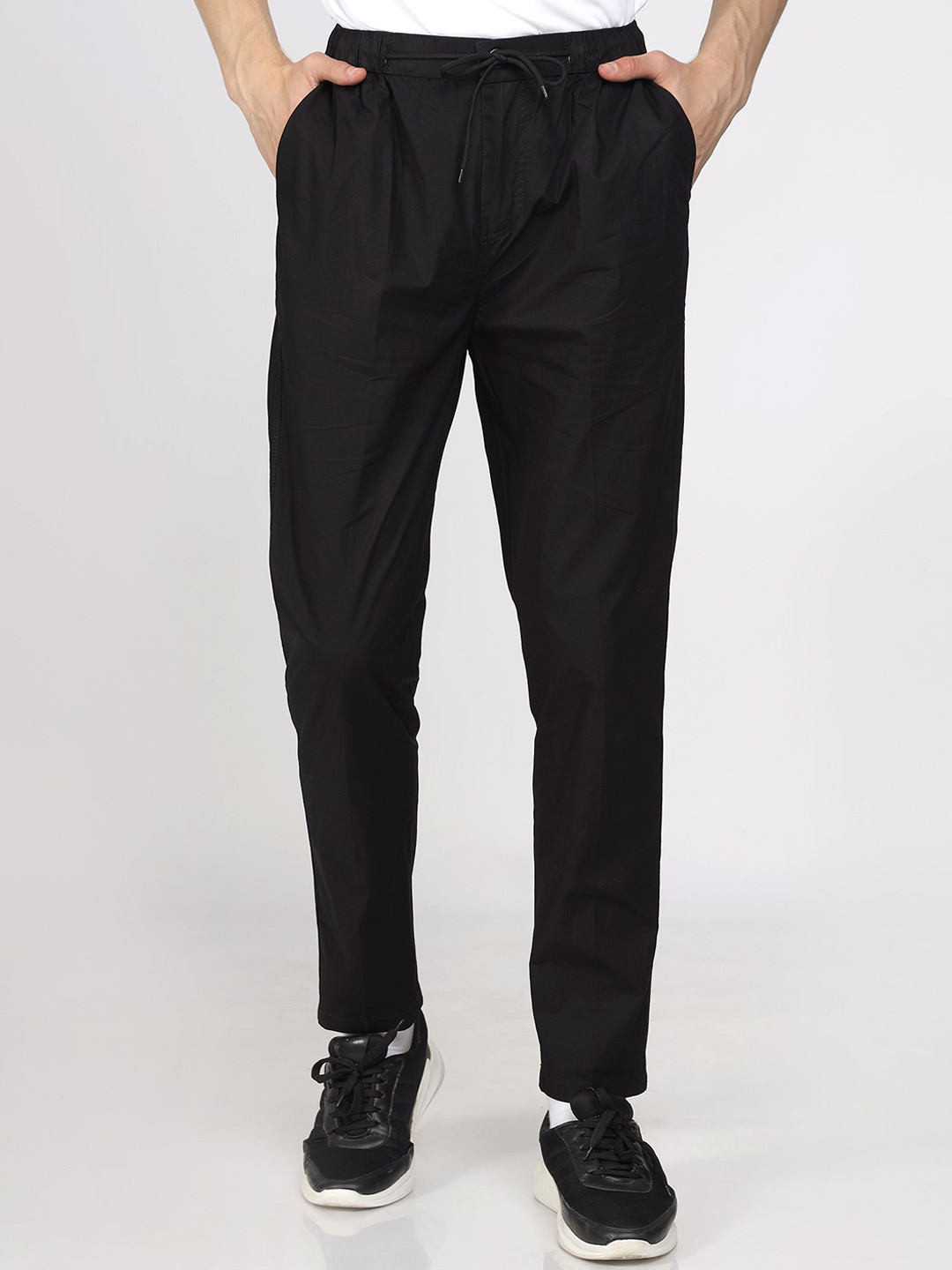 TCI Men Relaxed Straight Leg Straight Fit Wrinkle Free Trousers