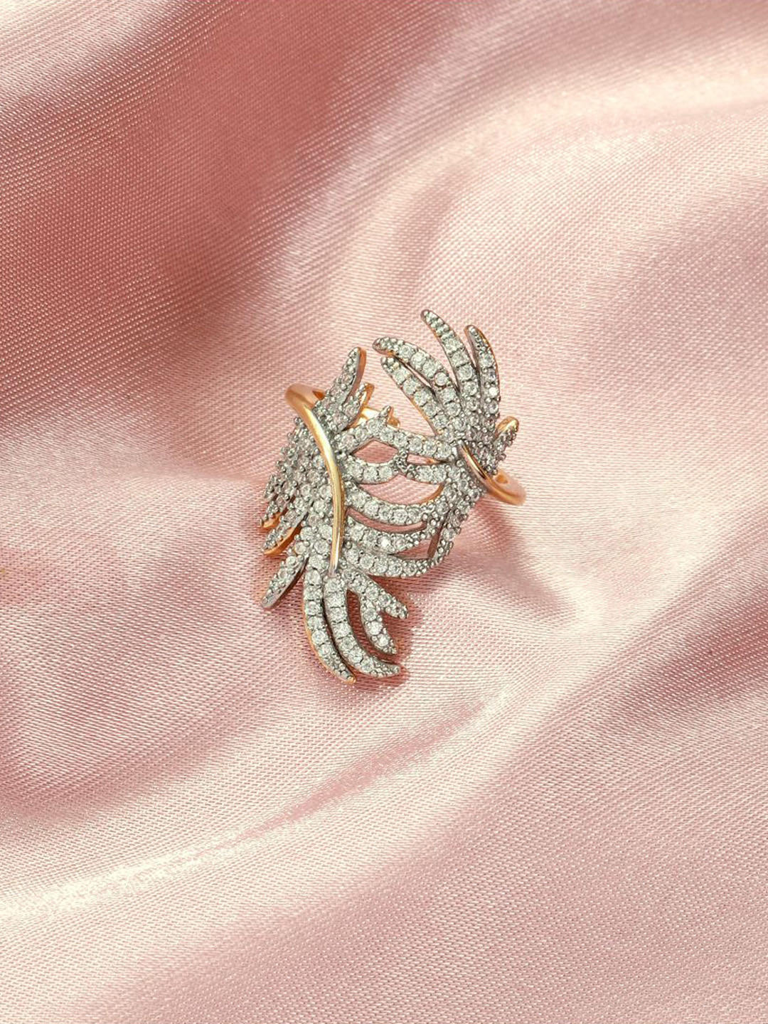 SALTY Vision Of Beauty Diamond Finger Ring