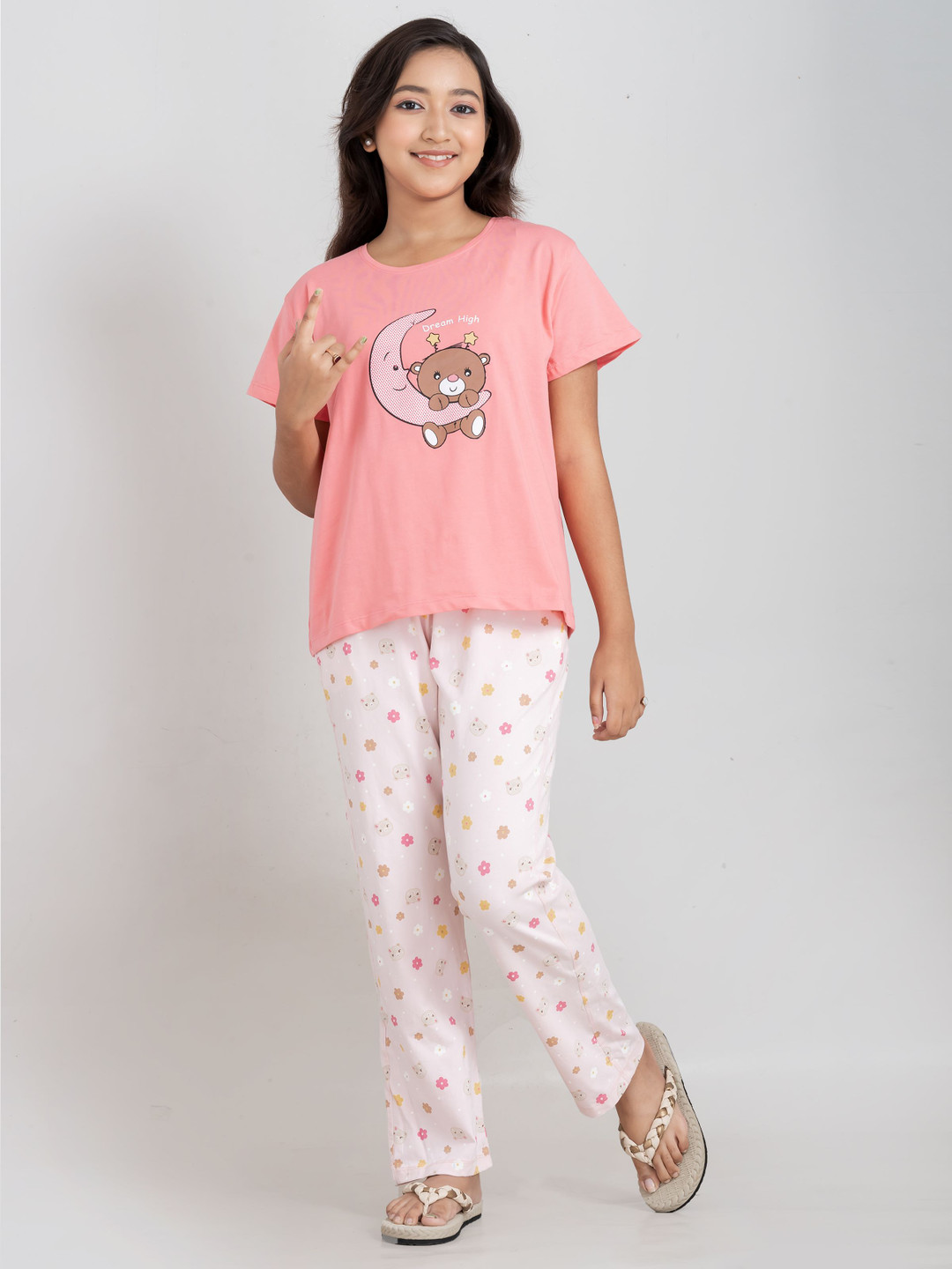 Taatoom Girls Printed Pure Cotton Night suit