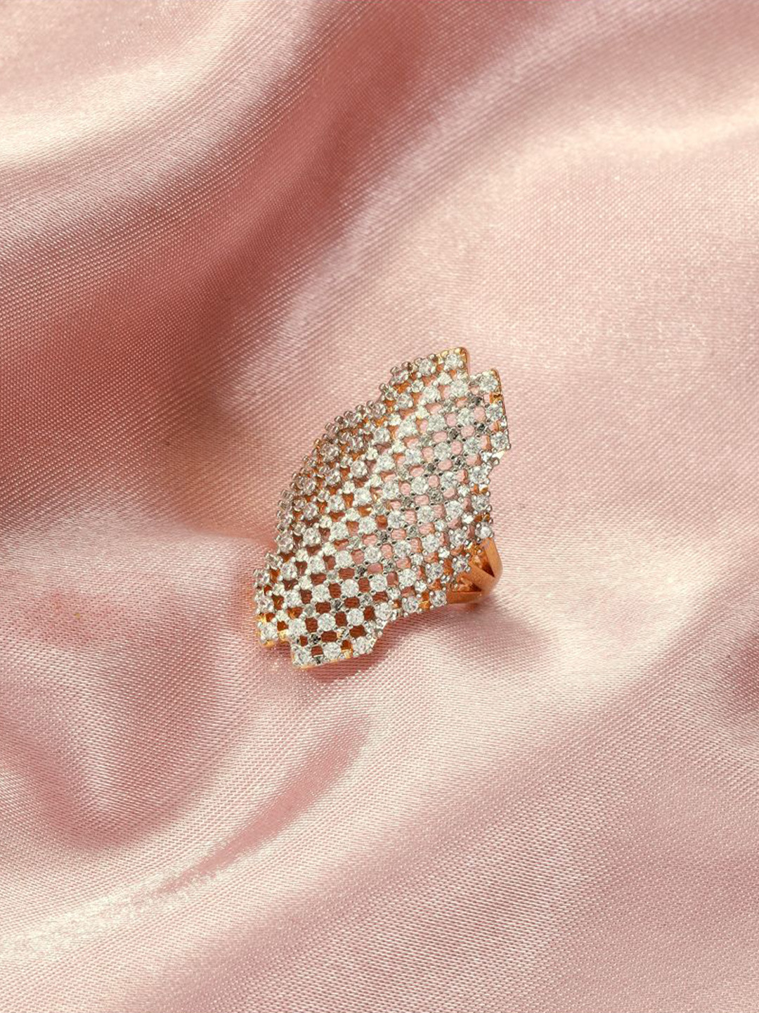 SALTY Imperial Sequence Diamond Band Finger Ring