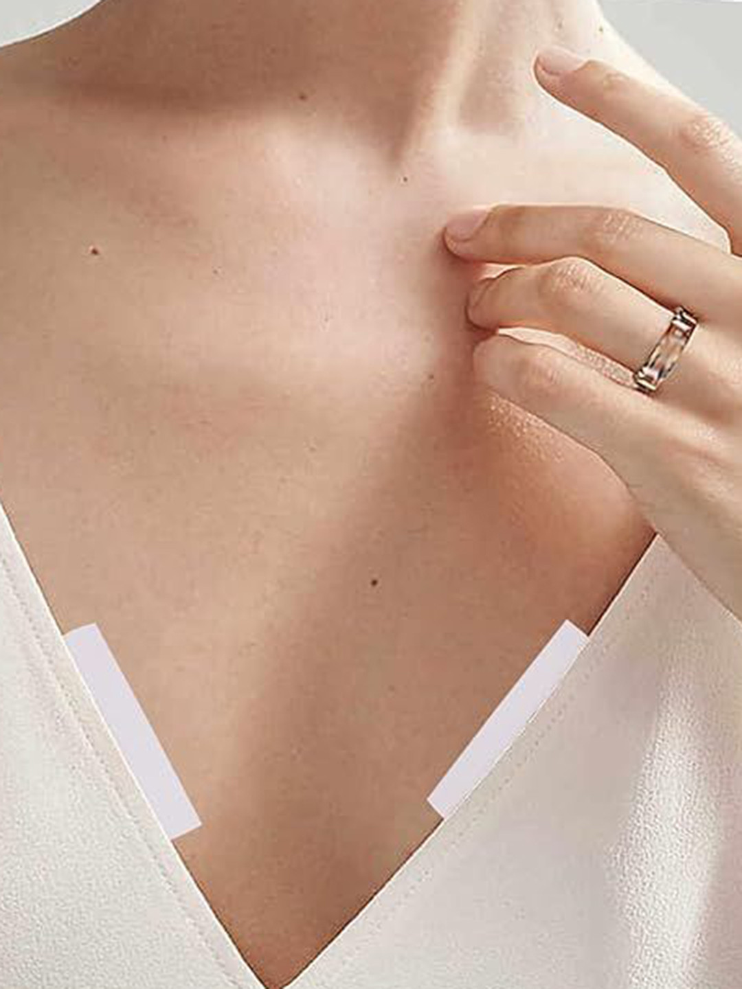 Xivir Women Pack of 36 Invisible Double-sided Body Tape