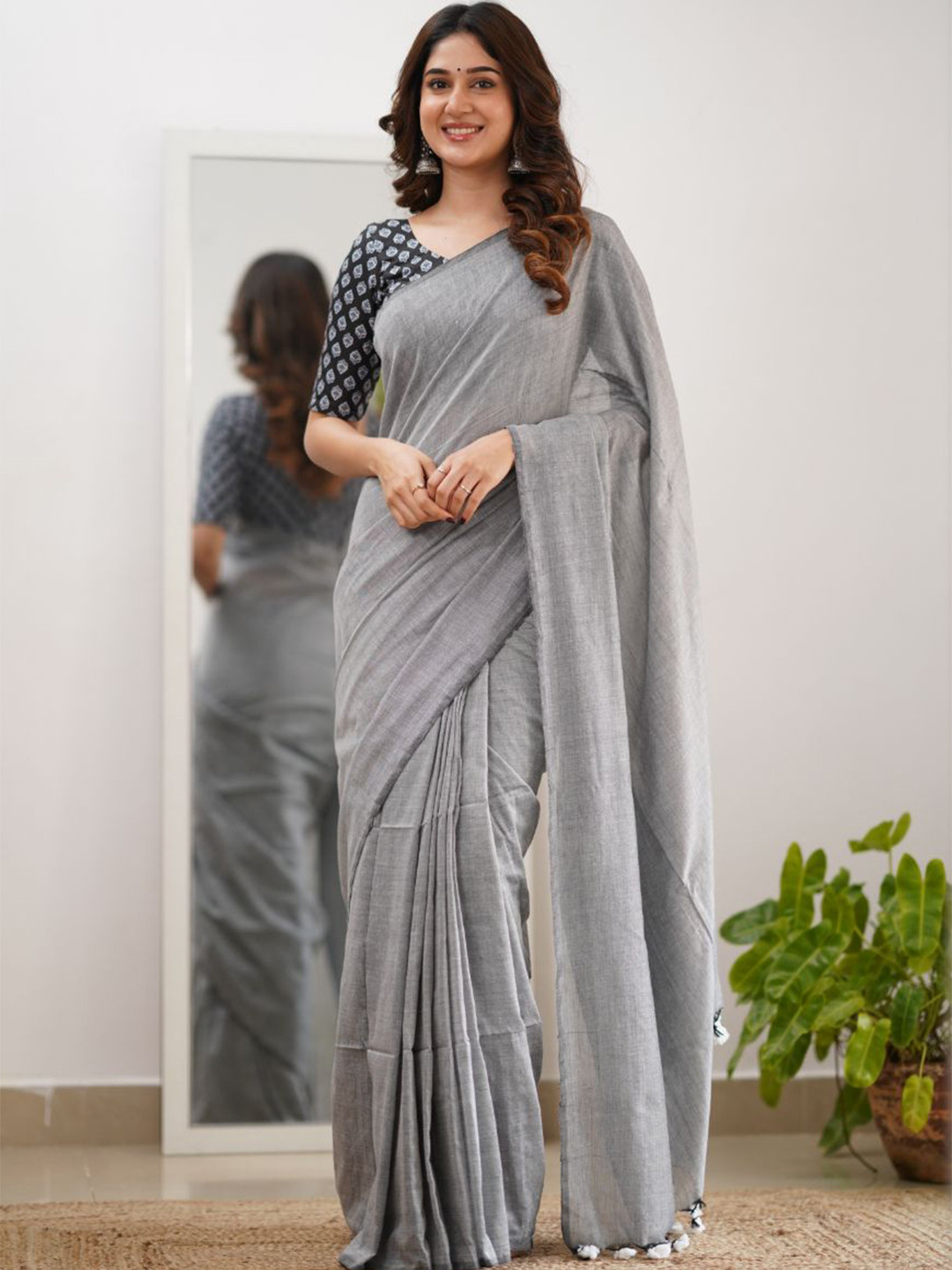 Sutisancha Grey Handloom Cotton Saree with Designer Blouse