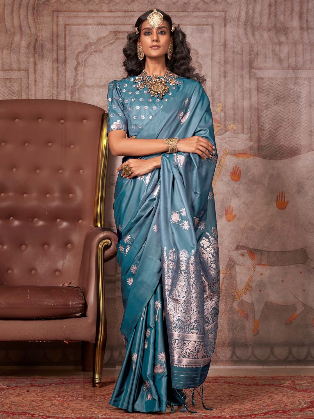 Mitera Ethnic Motifs Satin Gadwal Saree