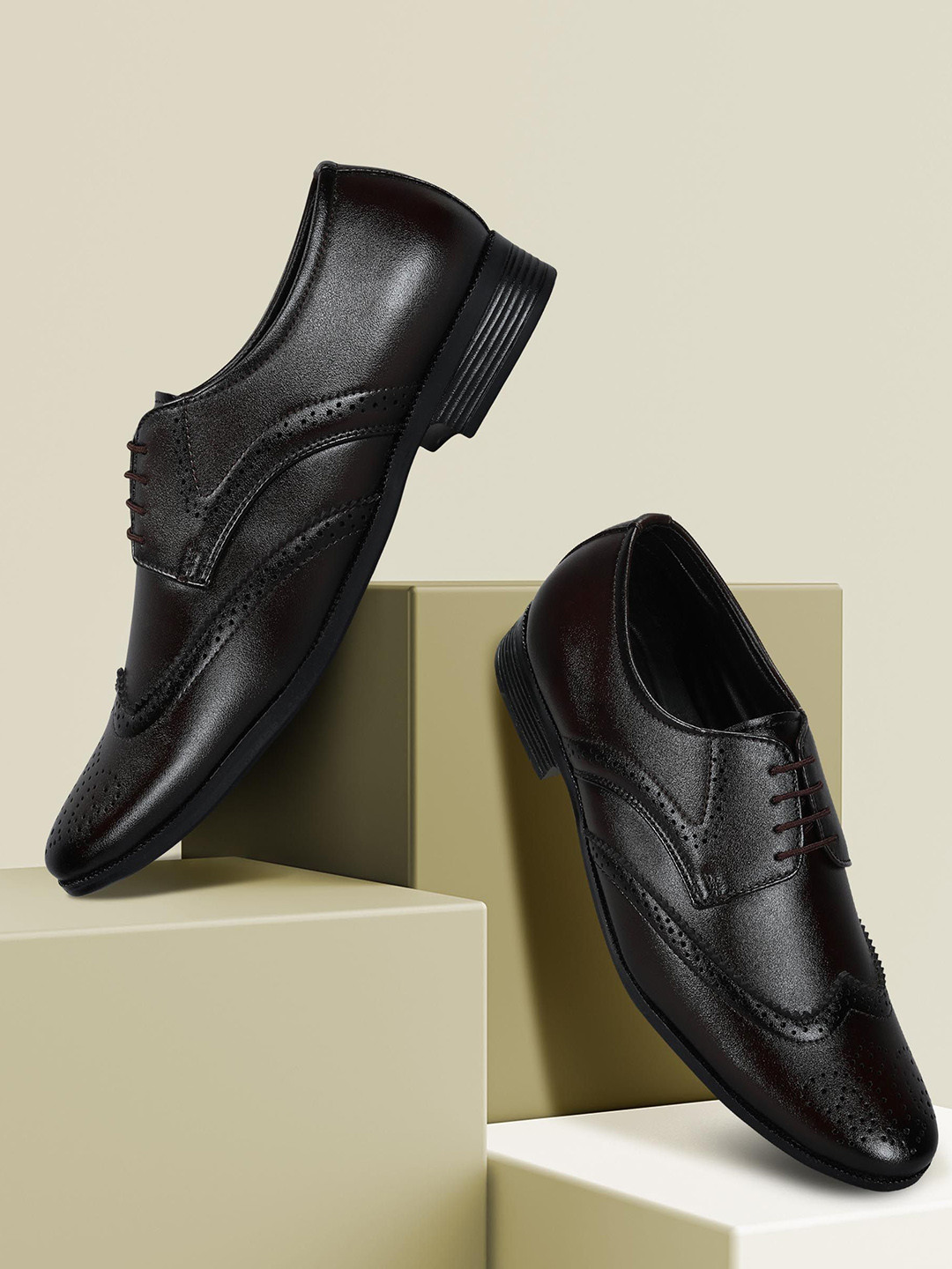 Paragon Men Lace-Up Durable & Sturdy Formal Brogues