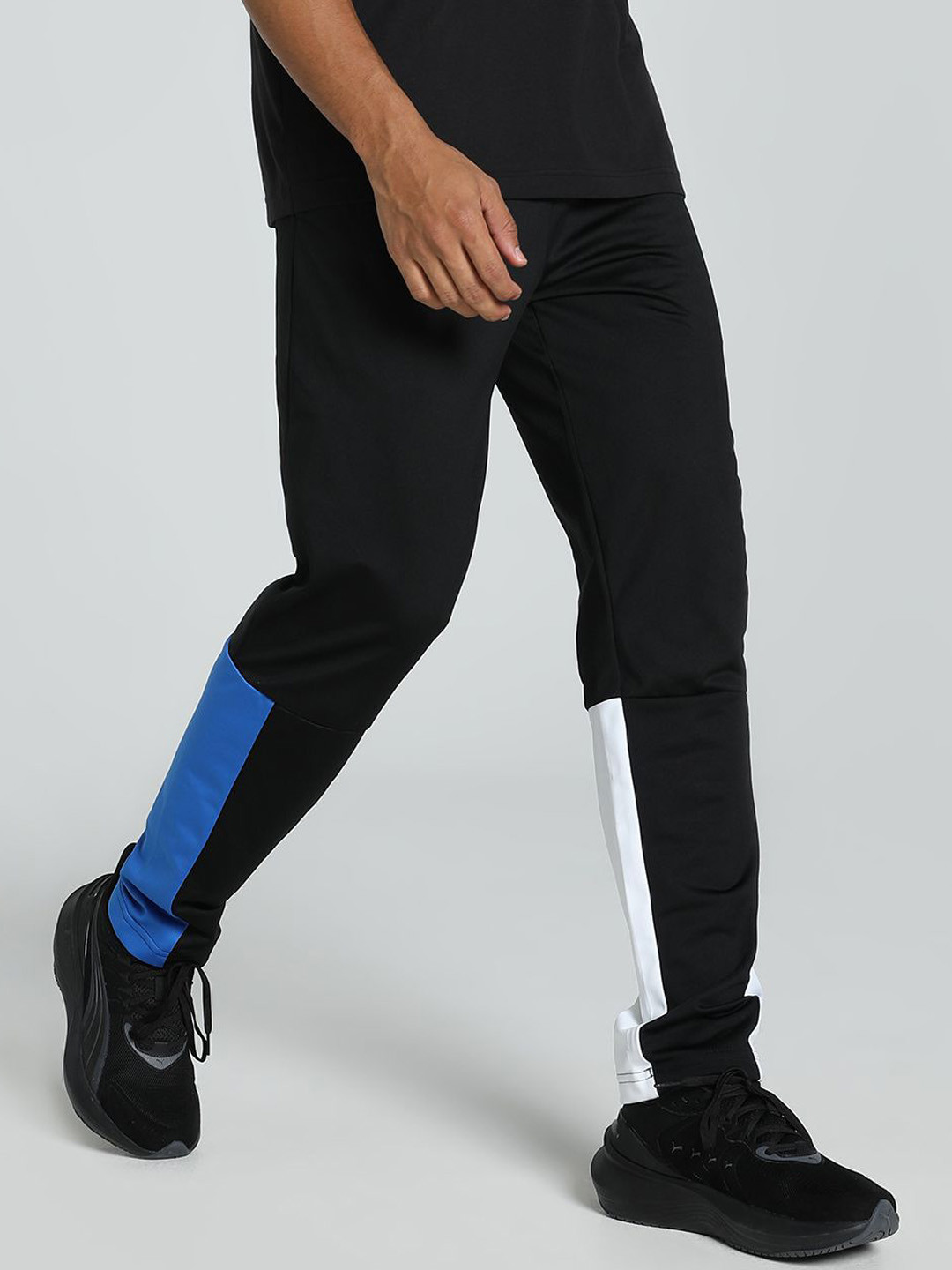 Puma Active Men Colorblocked Mid Rise Training Pants