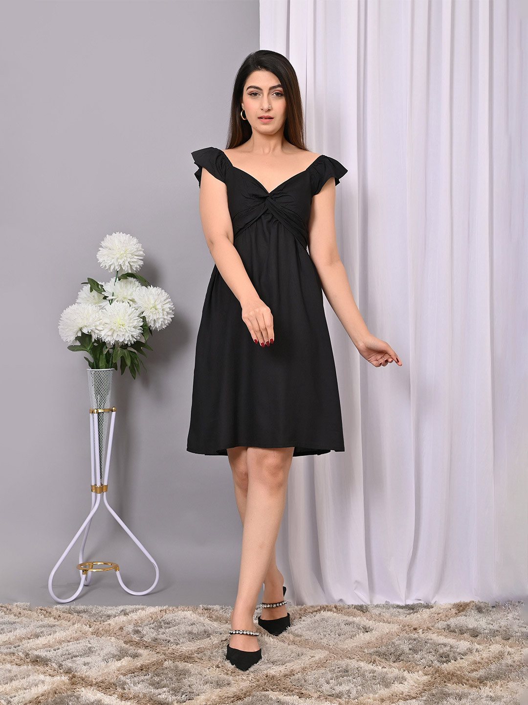IQRAAR Fit & Flare Sweetheart Neck Sleeveless Dress