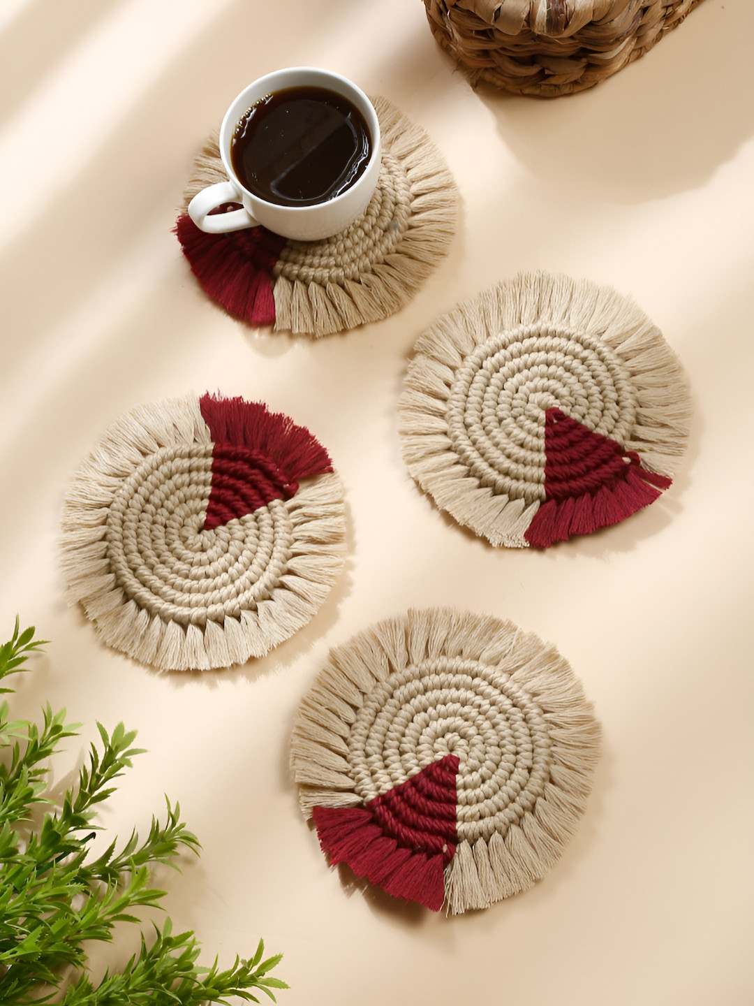 My Creative Hut Beige and Red 4 Pcs Round Shape Macrame Coasters