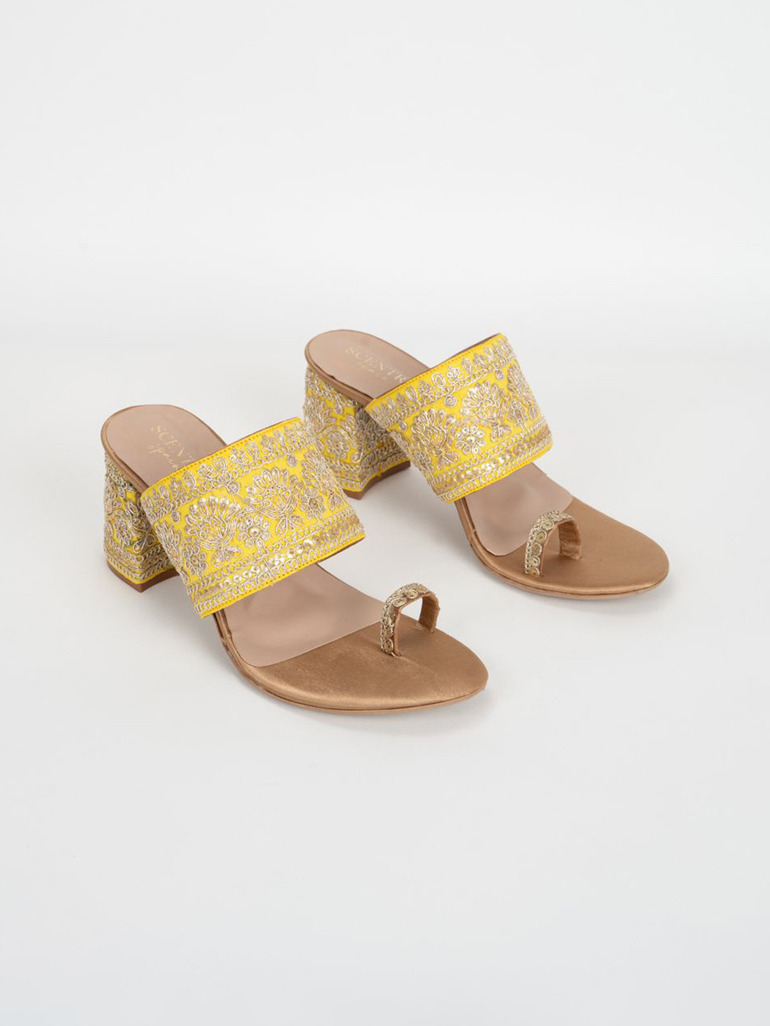 SCENTRA Spain Party Block Sandals