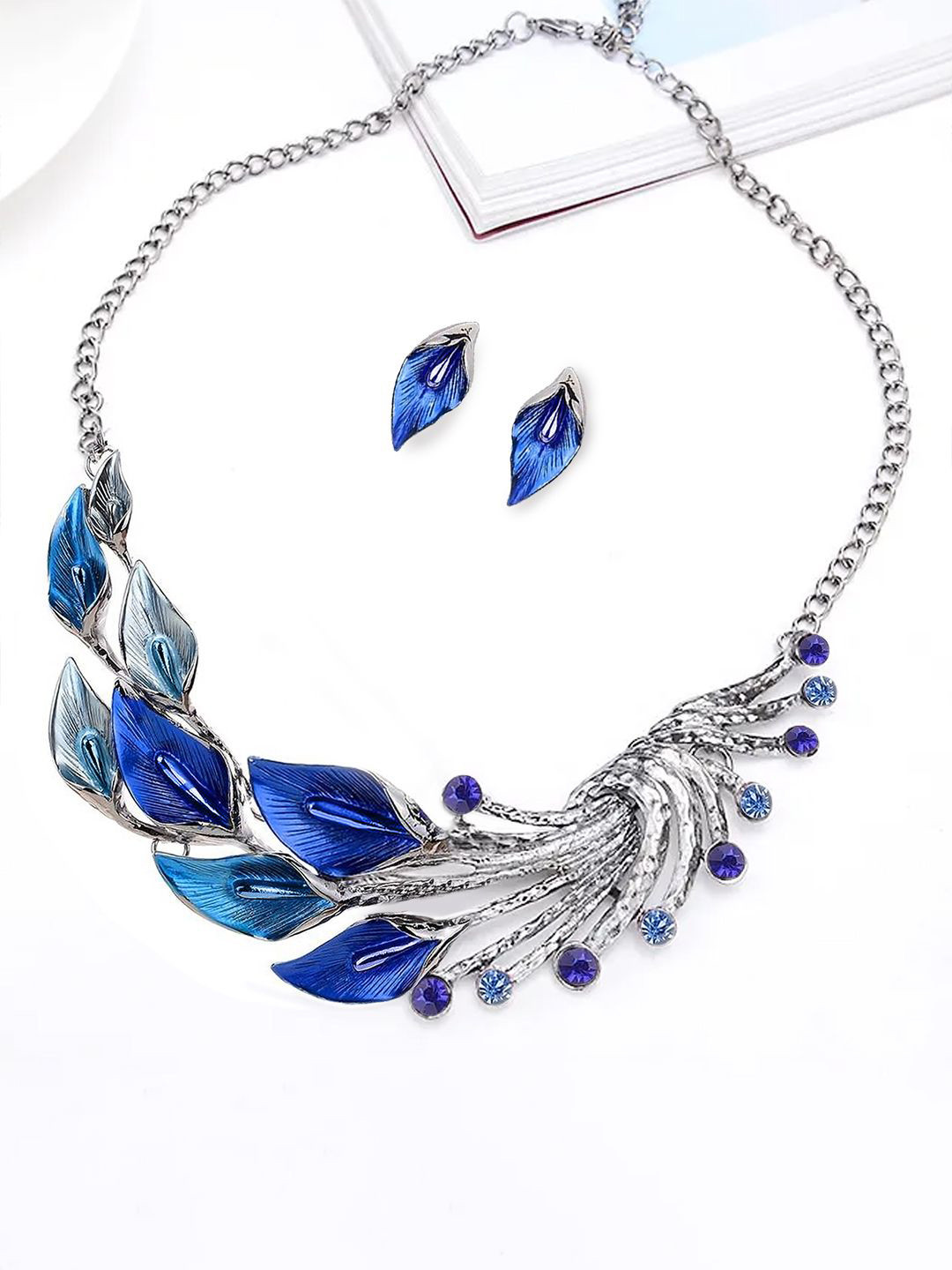 Peora Splendid Statuesque Silver-Plated Crystals Studded Necklace And Earrings