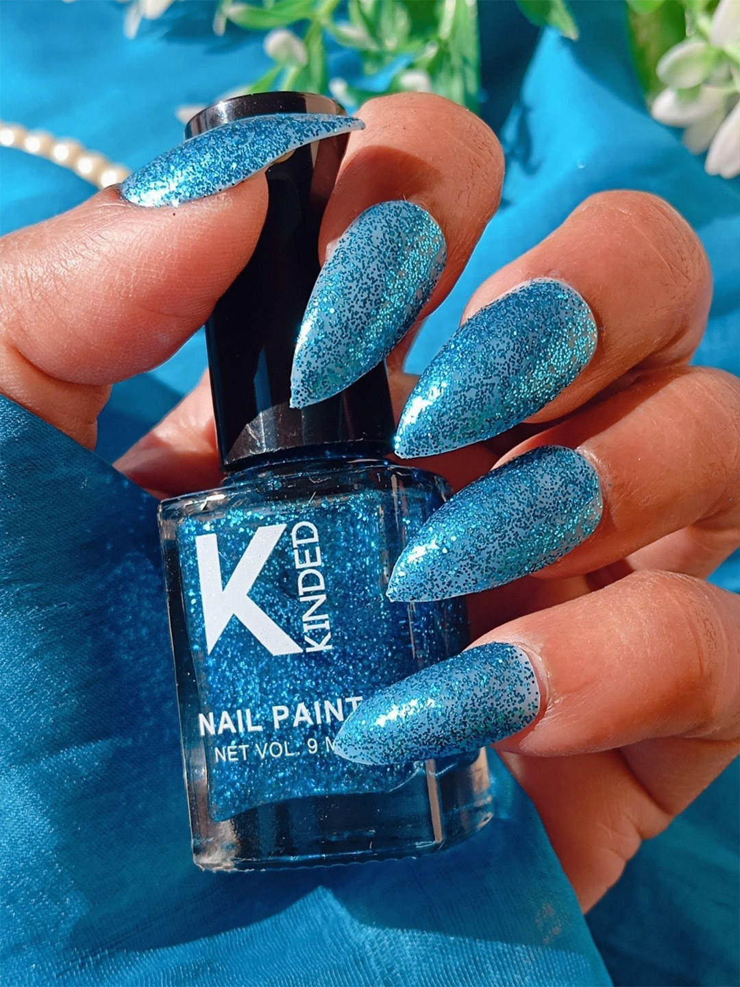 KINDED Textured Topper Coat Glitter Nail Polish - 9 ml - Glitz Blue Logoon 49