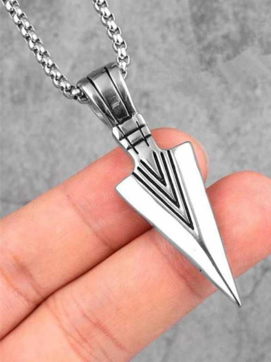 Omaya Jewels Men Funky Arrow-Shaped Pendant With Chain