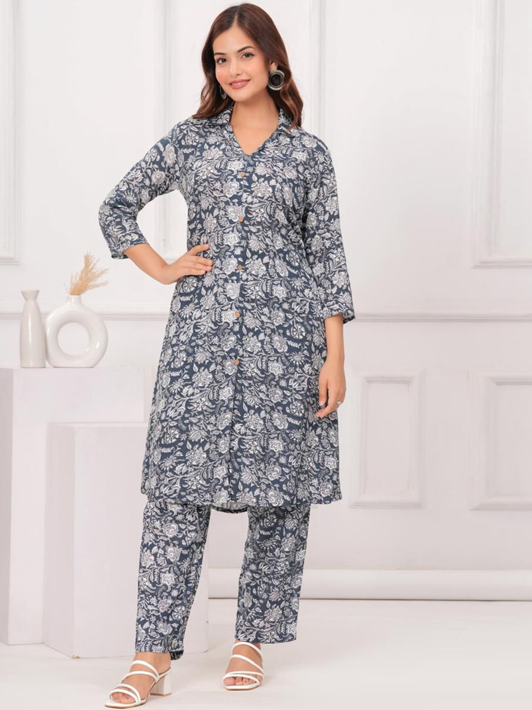 Samhitas Pratha Floral Printed Shirt Collar Pure Cotton Tunic With Trouser