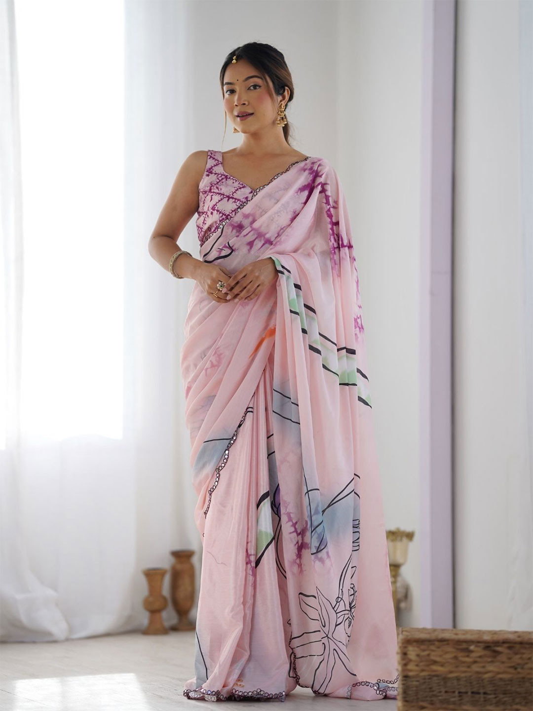 ODETTE Light Pink Chinon Printed Saree With Unstitched Blouse For Women
