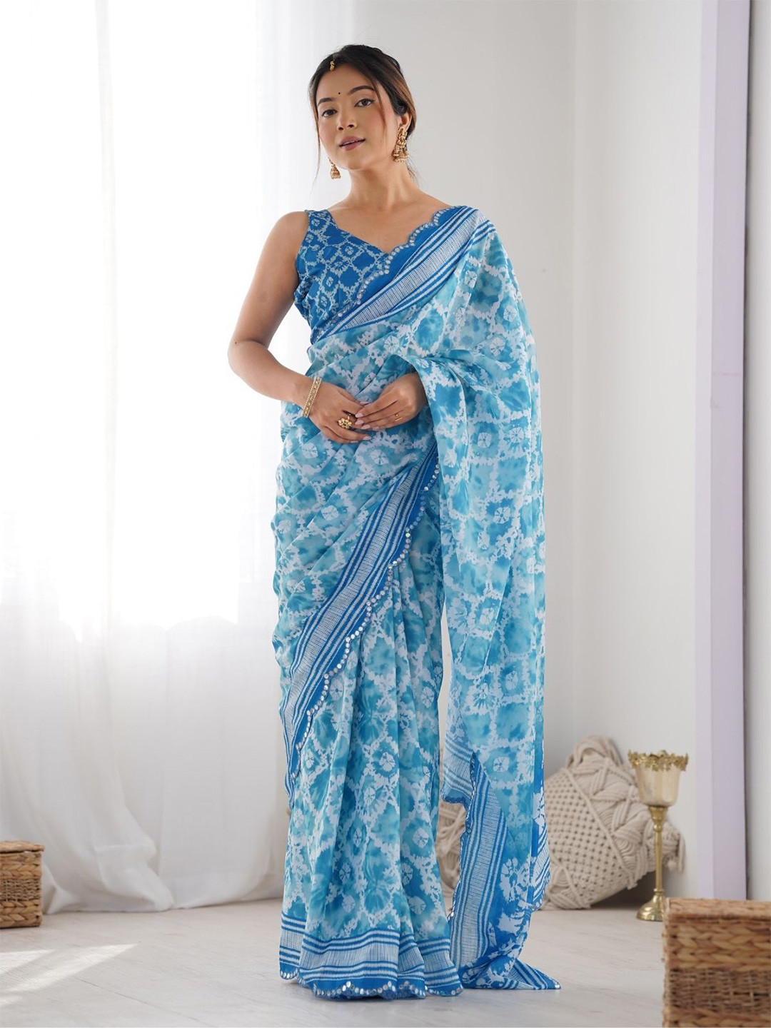ODETTE Blue Chinon Printed Saree With Unstitched Blouse For Women