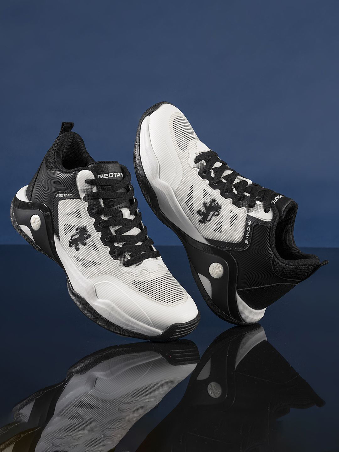 Red Tape Men Mesh Basketball Shoes