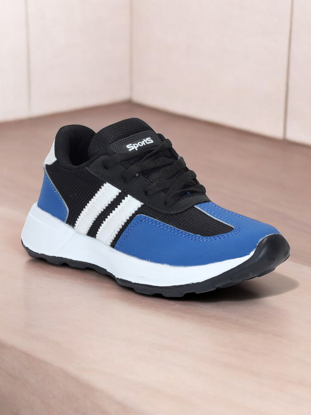 Lil Lollipop Kids Woven Design Lace-Ups Skate Shoe