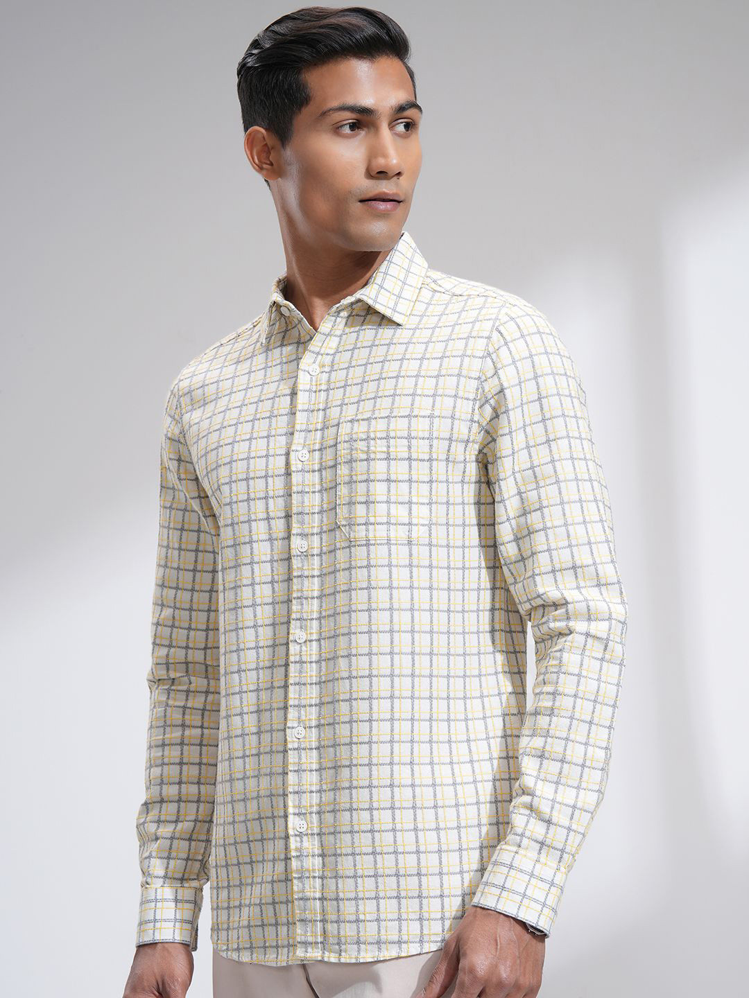 HIGHLANDER Men Spread Collar Checked Cotton Casual Shirt