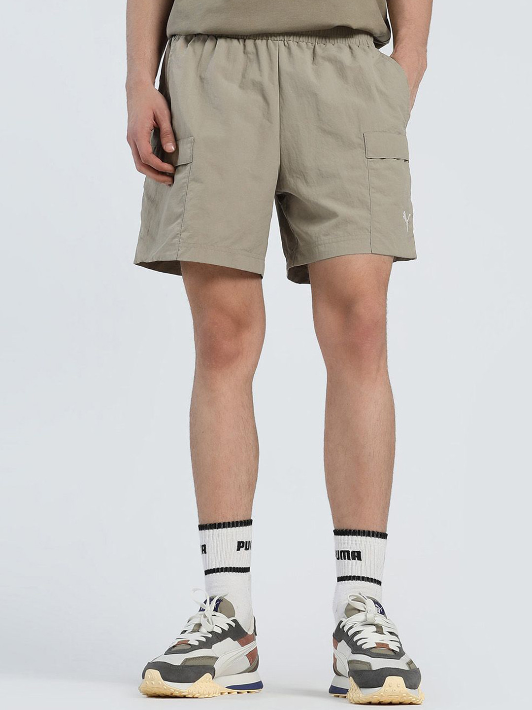 Puma Wardrobe Essentials Men  Solid Relaxed Fit Mid Rise Cargo Shorts