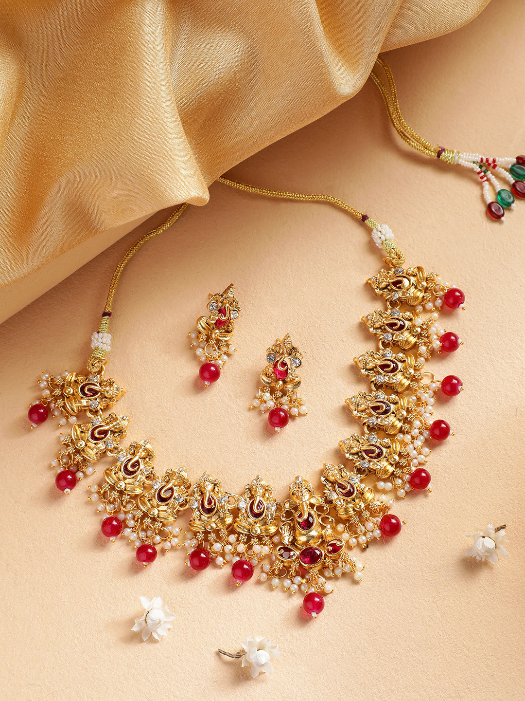 MANSIYAORANGE Gold-Plated Kempu Gemstone-Studded Lord Ganesha Temple Jewellery Set