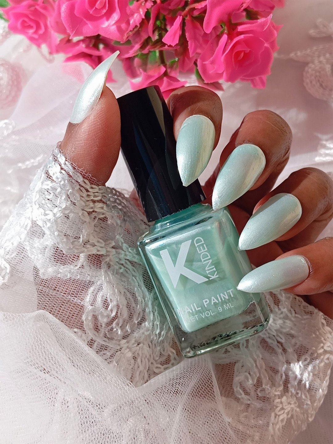 KINDED Metallic Long Stay Nail Polish - 9 ml - Chrome Sea Green 51