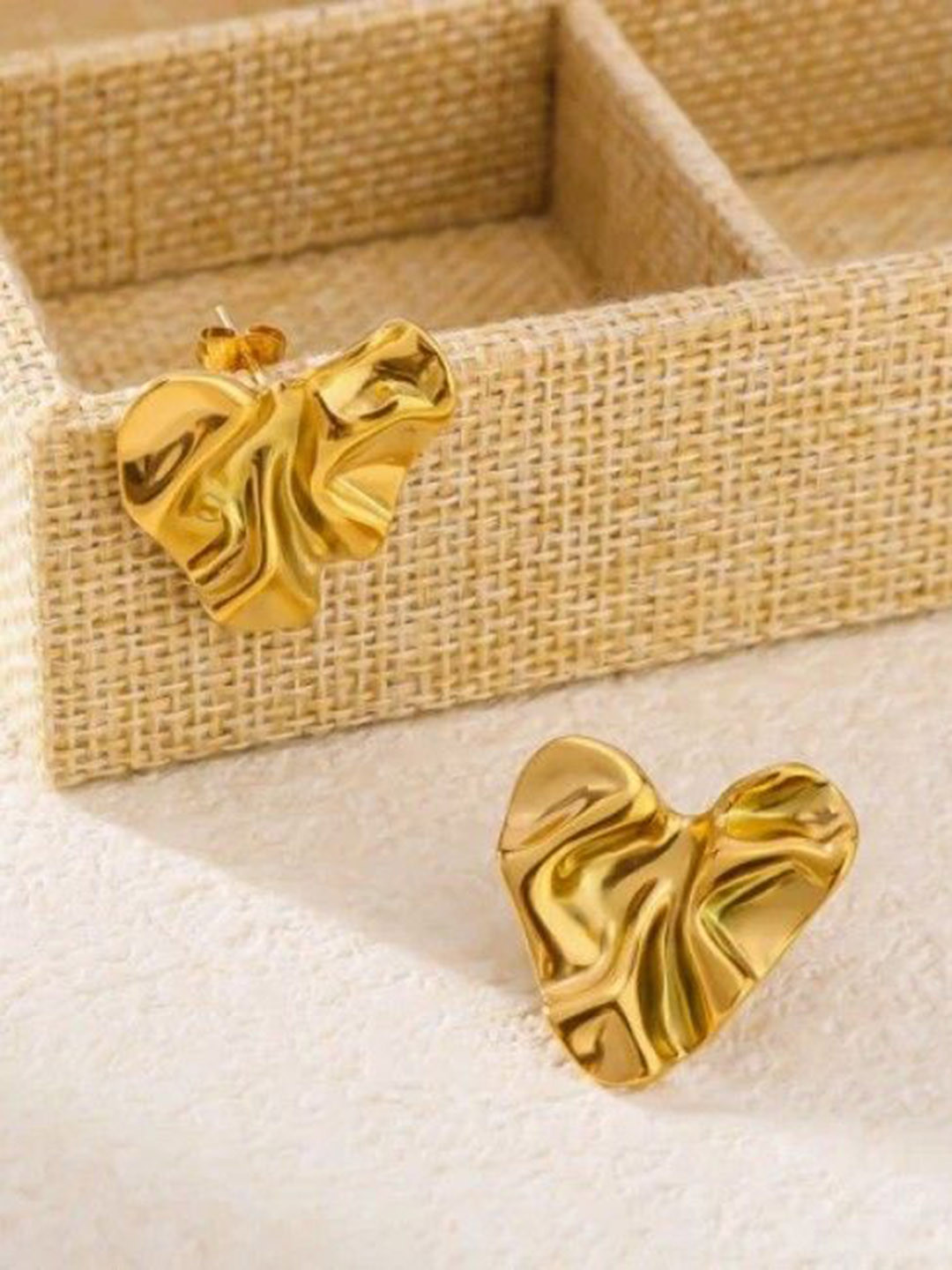 Aviksha Creations 18 k Gold-Plated Contemporary Drop Earrings