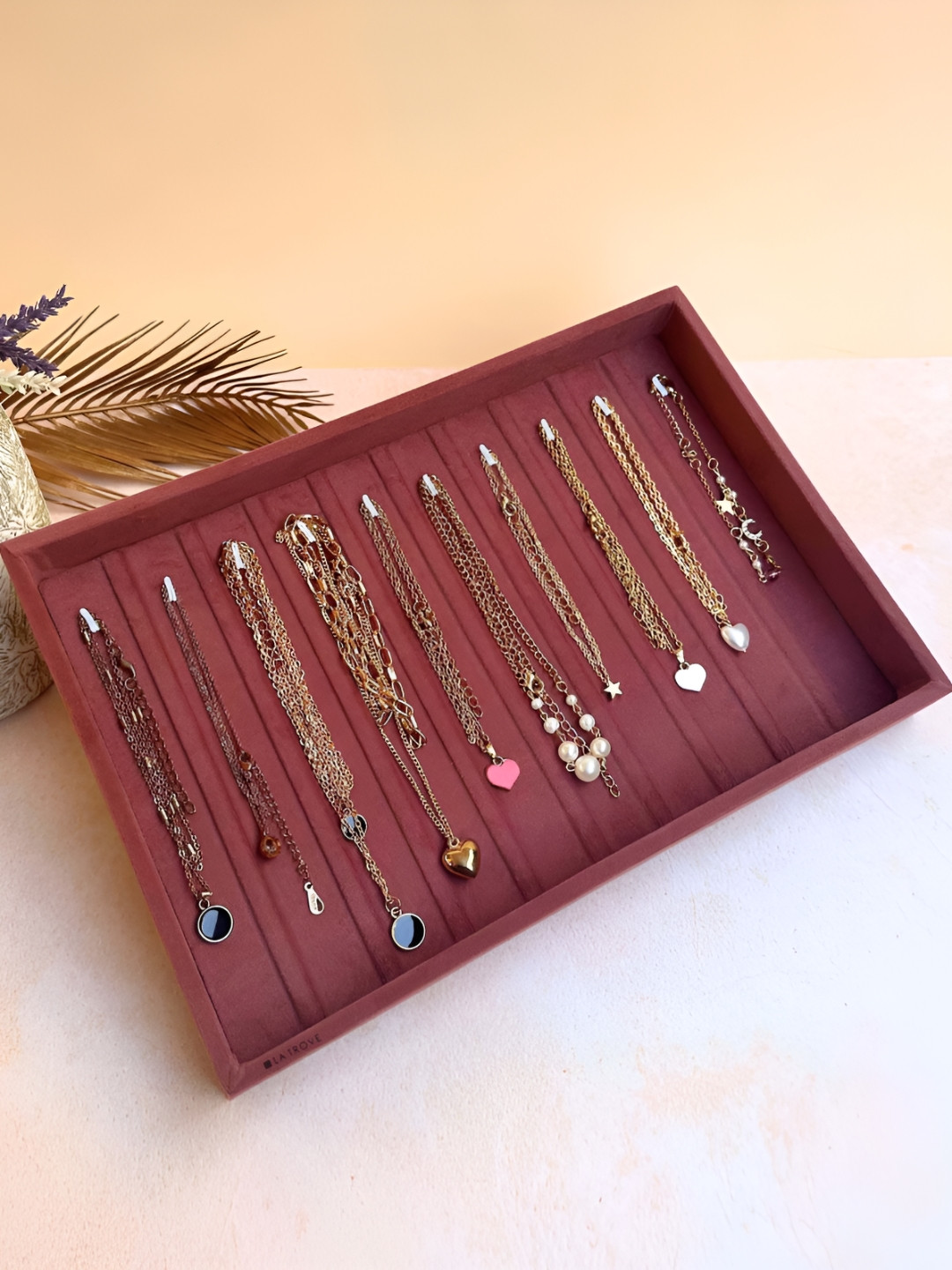 La Trove 10 Hook Darkpink Bracelets & Chain Velvet Organizer Tray Wardrobe Closet