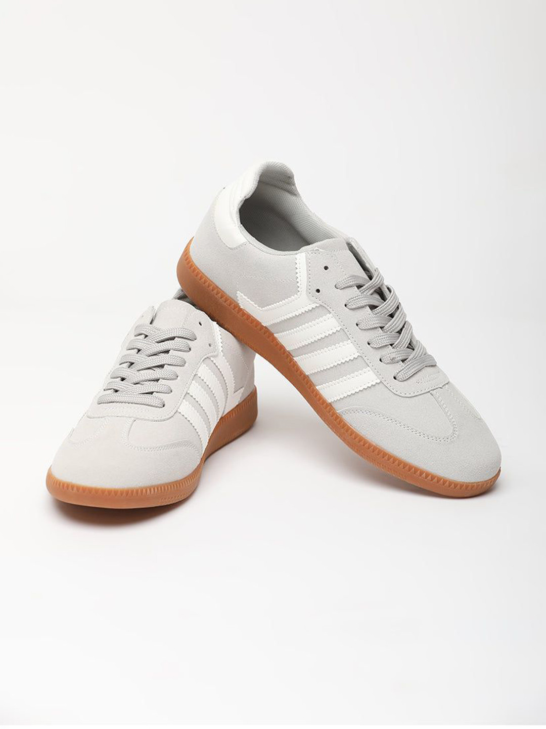 Snitch Men Snitch Light Grey Solid Lace-Ups Sneakers