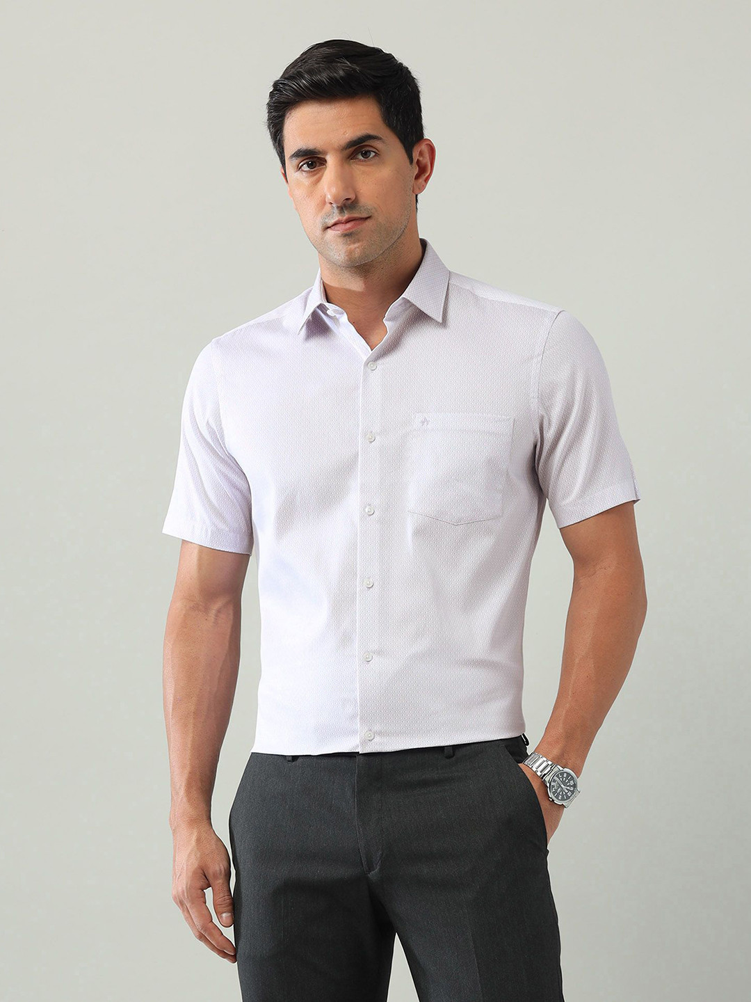 Arrow Men Classic Fit Spread Collar Micro Ditsy Printed Cotton Casual Shirt