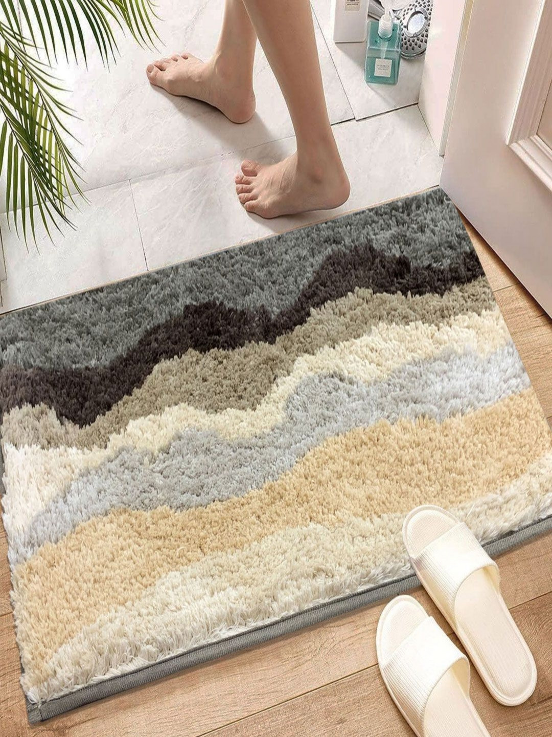 LUXEHOME INTERNATIONAL Brown & Beige Super Absorbent Microfibre 1850 GSM Bath Rugs