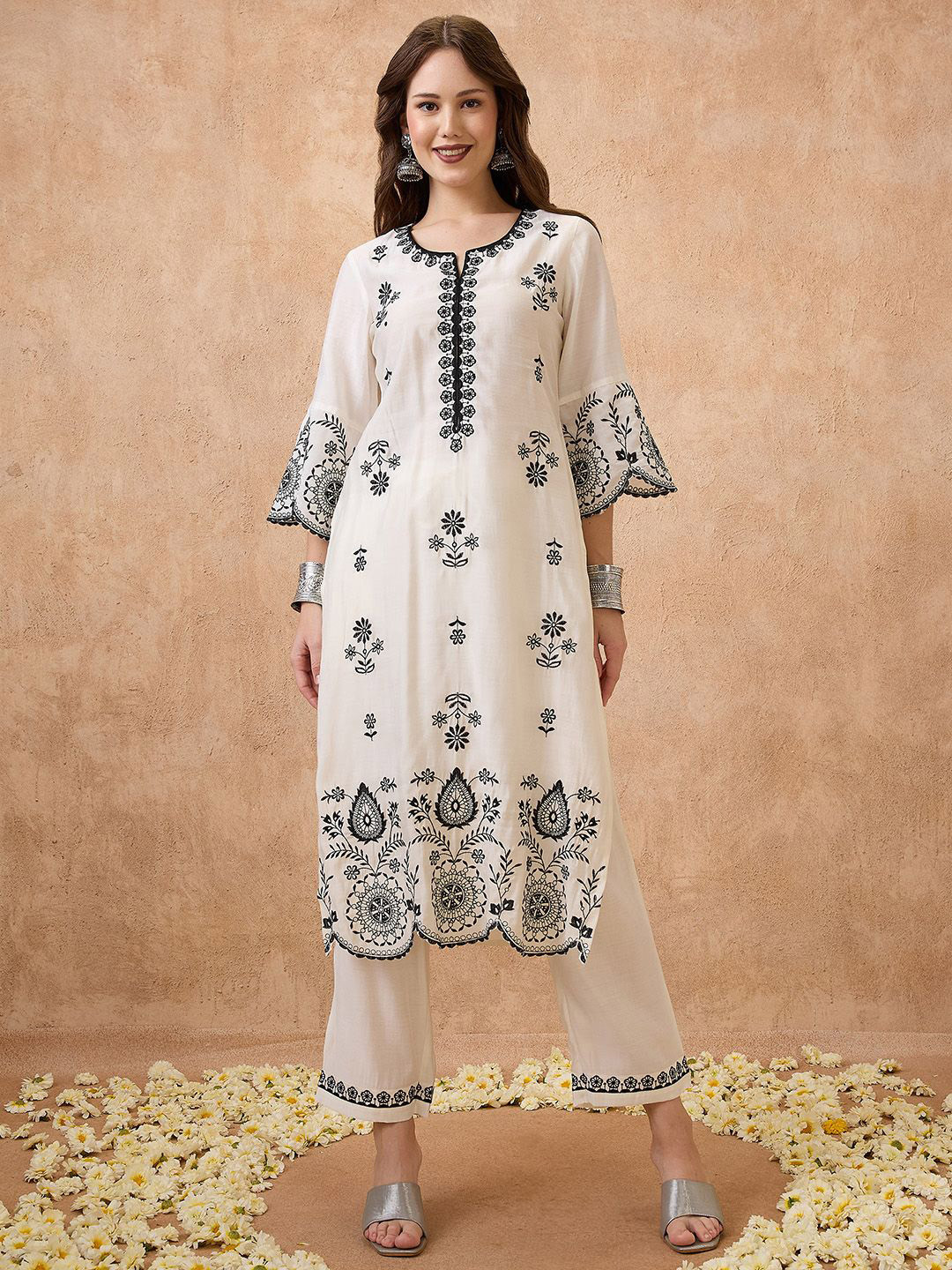 Globus Scalloped Hem Bell Sleeves Floral Embroidered Kurta & Straight Pants Festive Set