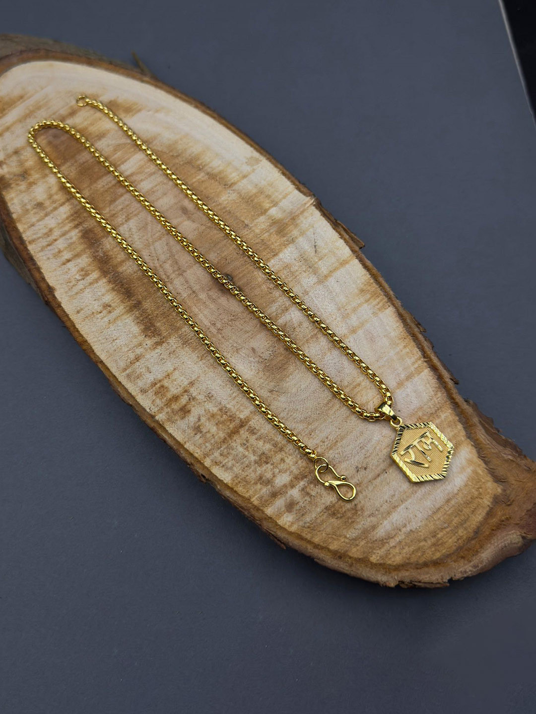 AKLINA Unisex Gold-Plated God Pendant With Chain