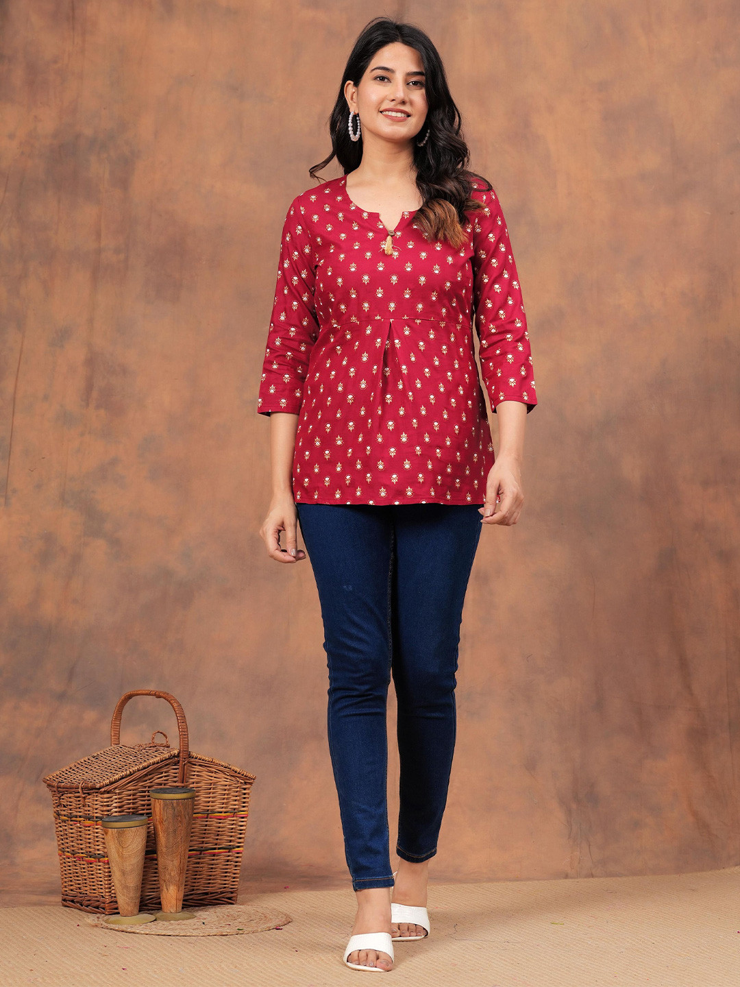 COUTURE HOUSE Printed Round Neck Kurti