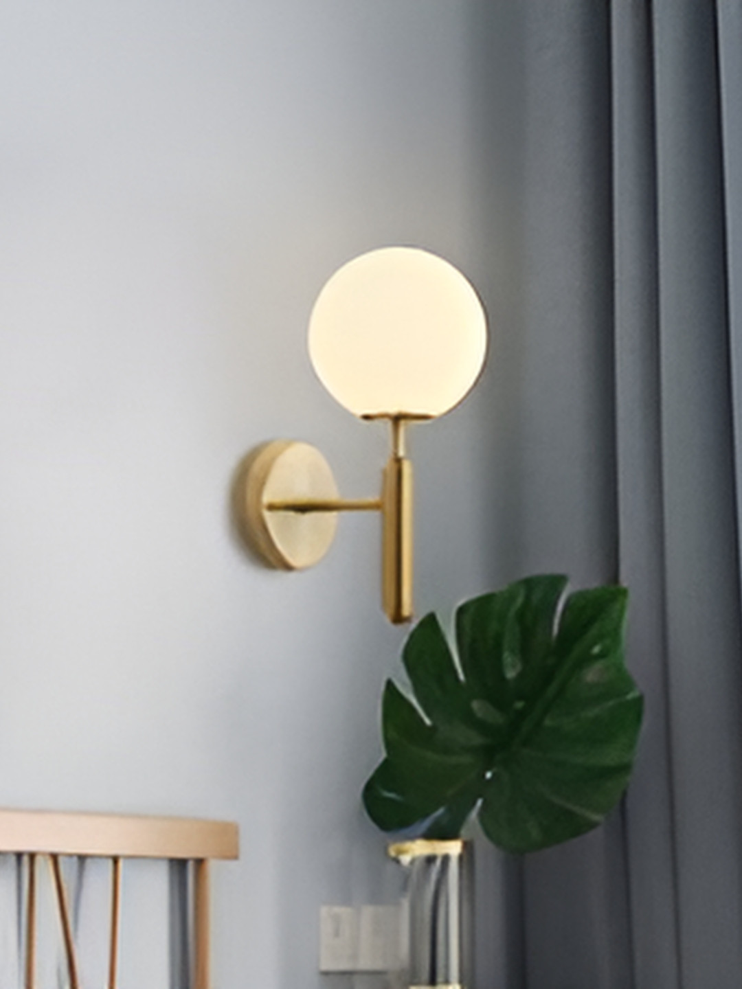 GAUVIK Gold-Toned Aluminium Spherical Shaped Contemporary Corded Electric Wall Lamp