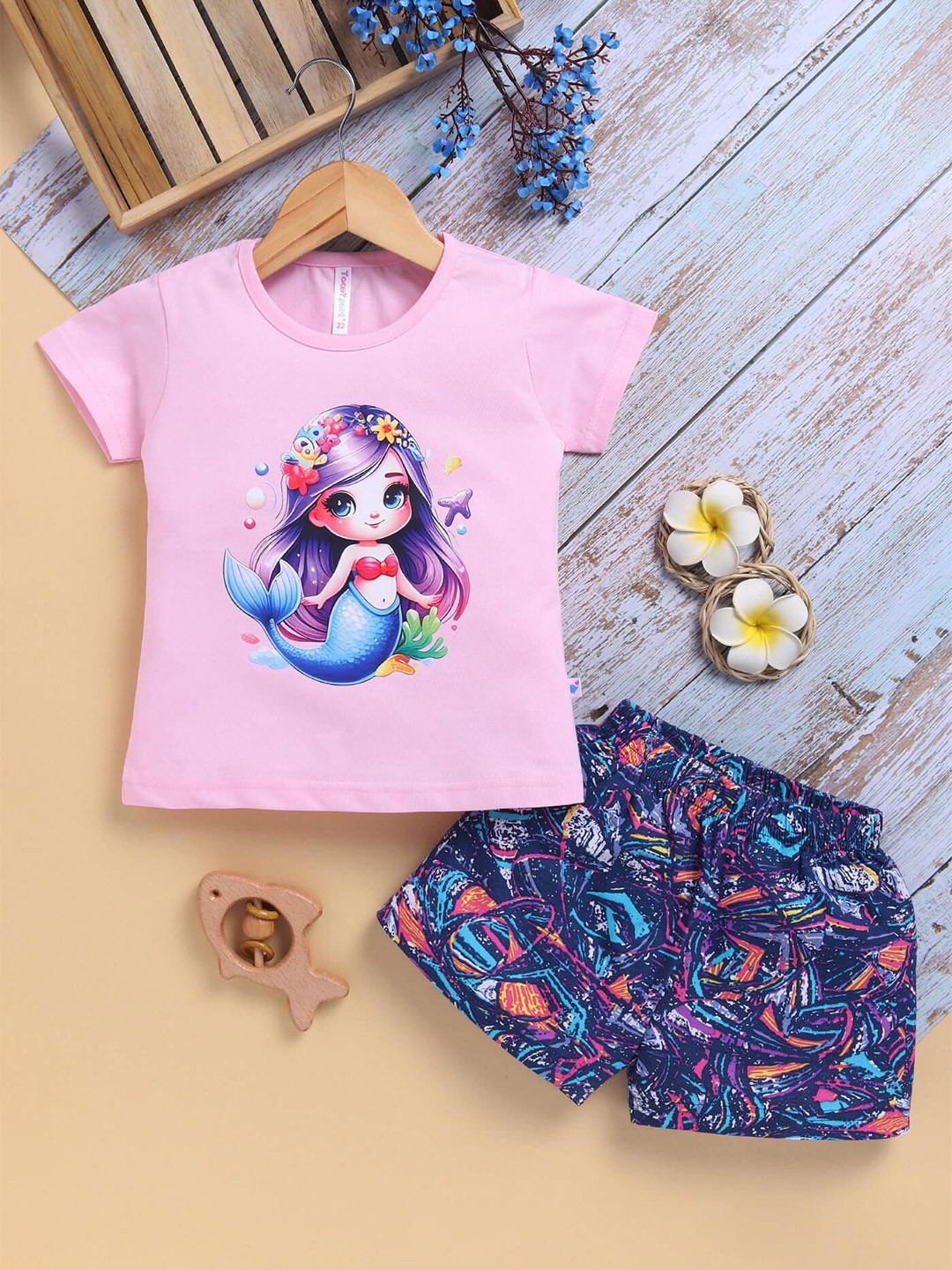 Toonyport Girls Cartoon Printed Pure Cotton Top With Shorts