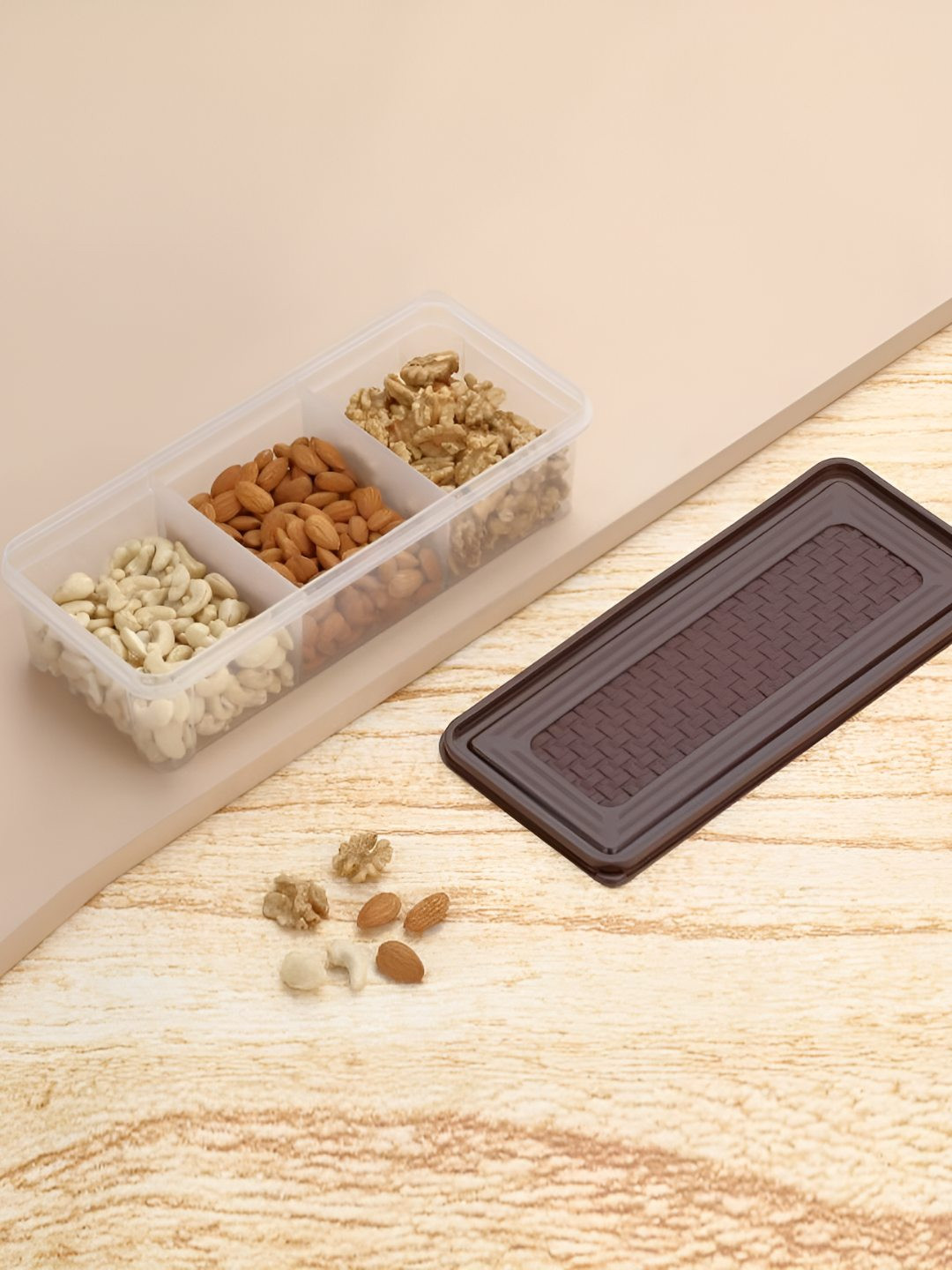 Hashone 3 Section Brown Plastic Easy To Clean Clip-On Fridge Container-1.5L