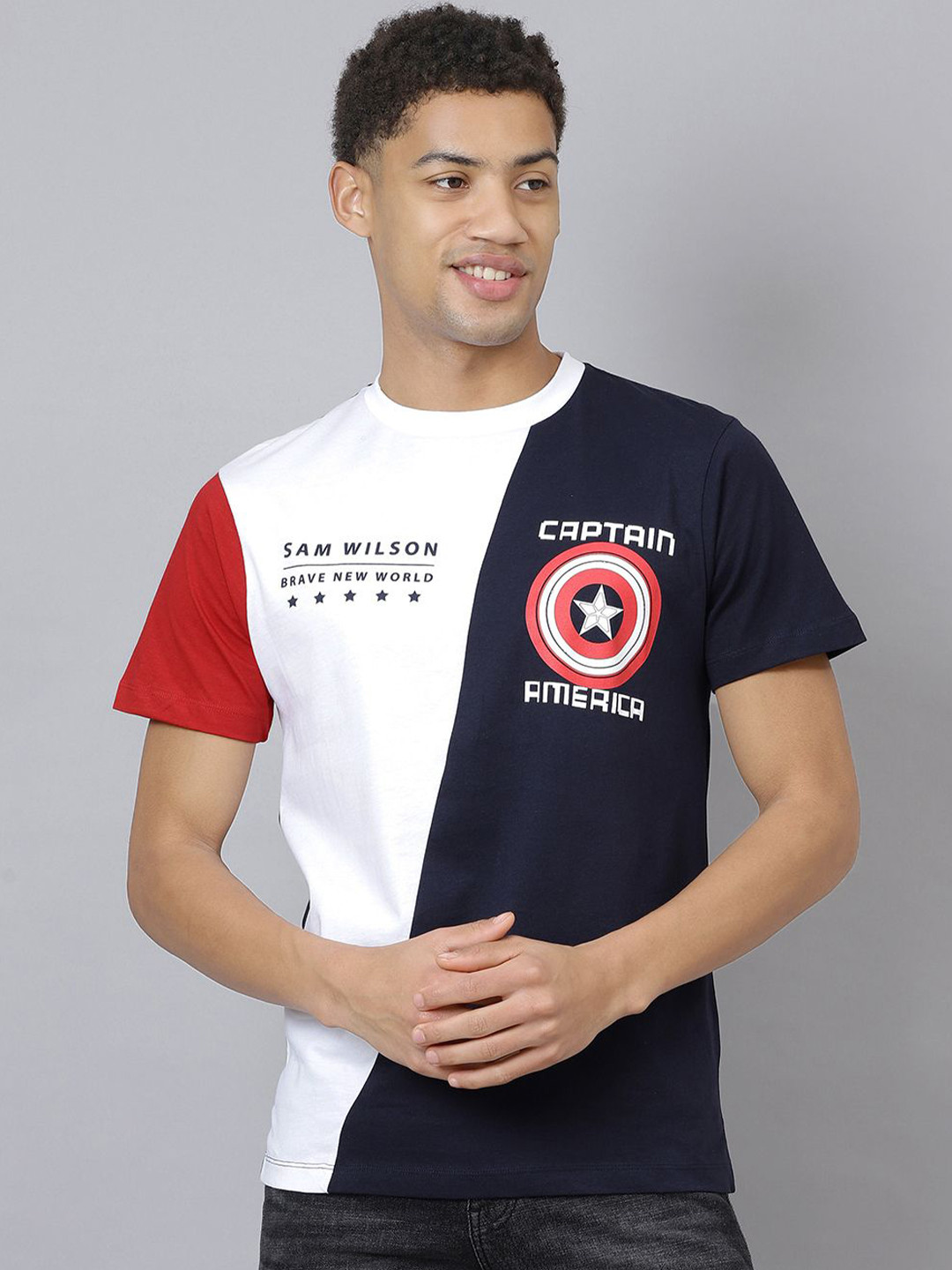 Free Authority Men Captain America Colourblocked Round Neck Cotton T-shirt