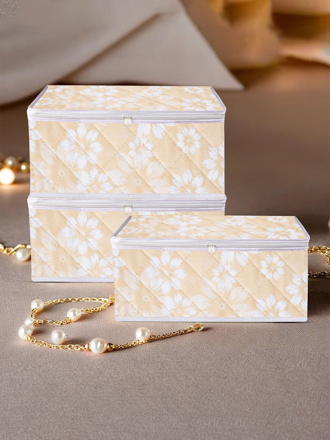 Kuber Industries Pack Of 3 Gold Waterproof Flower Makeup Pouch