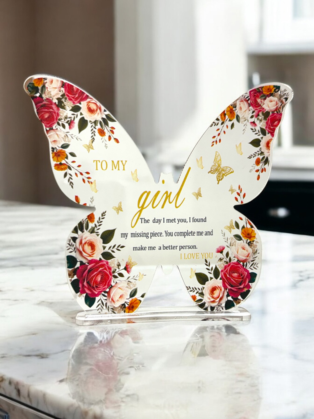 BS AMOR Transparent Acrylic Glossy Living Room Medium Showpiece - 6 Inches