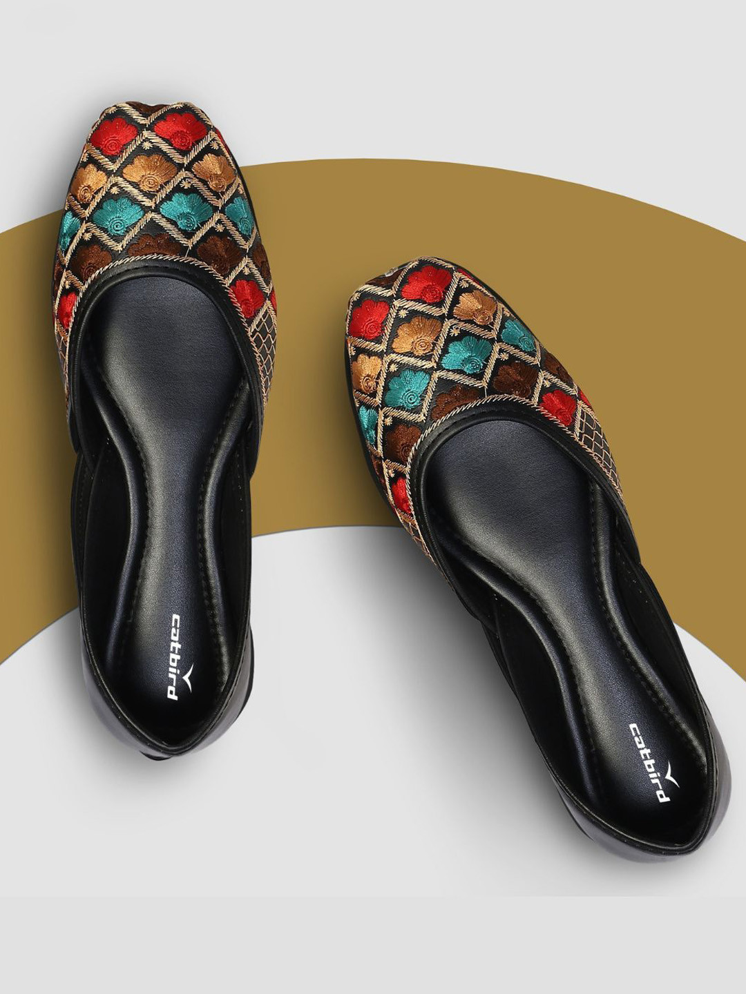 CATBIRD Women Multi Thread Embroidery Punjabi Jutis Mojaris