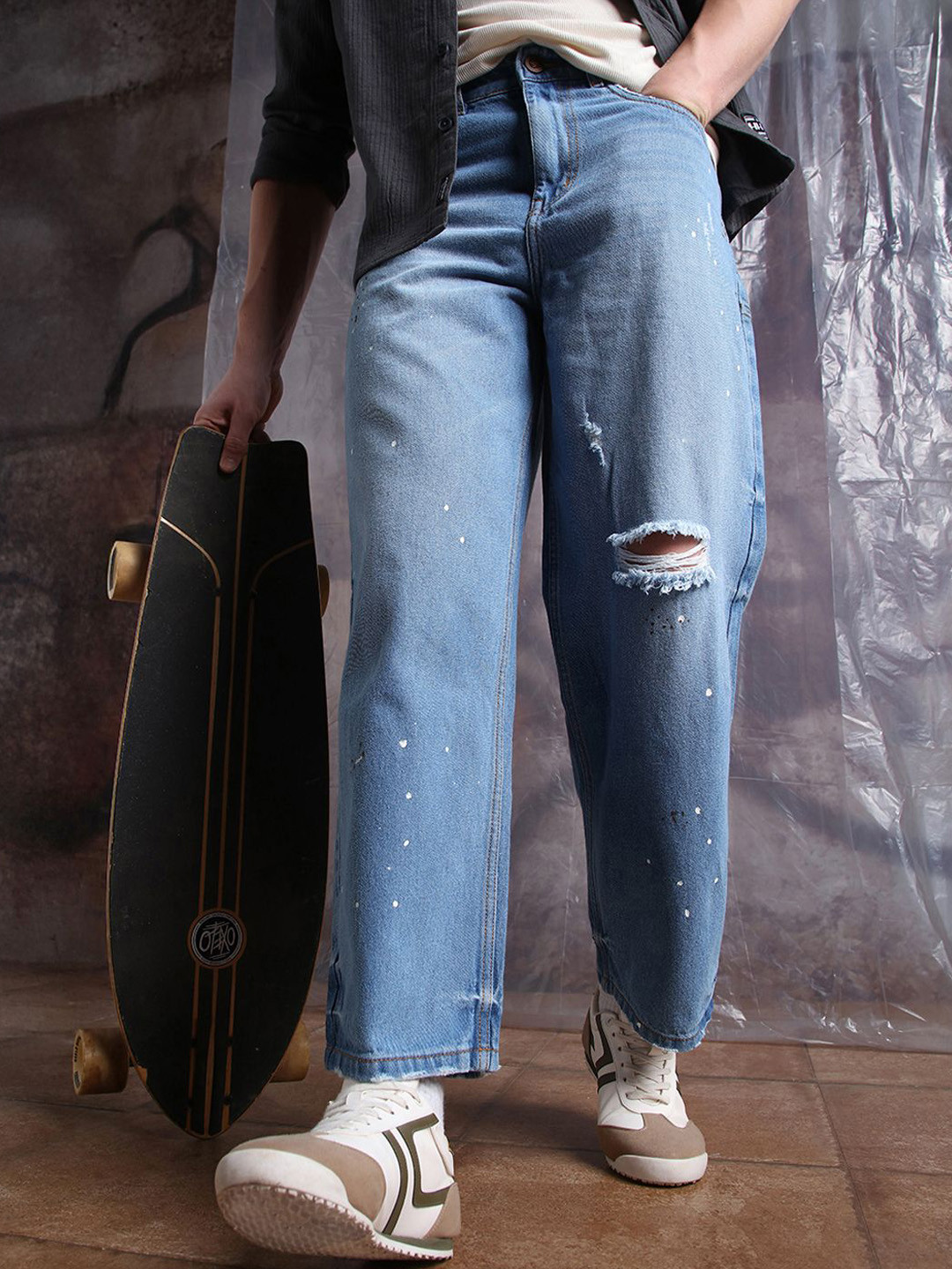 Hubberholme Men Loose Fit cotton Heavy Distress Paint splater Jeans