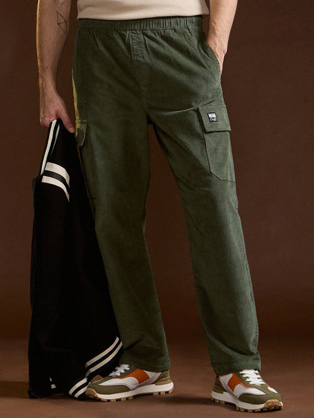 THE BEAR HOUSE Men's Cotton Solid Corduroy Utility Cargo Pants