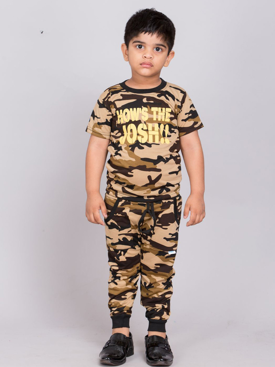 Tiny Toon Kids Printed Round Neck T-Shirt With Jogger